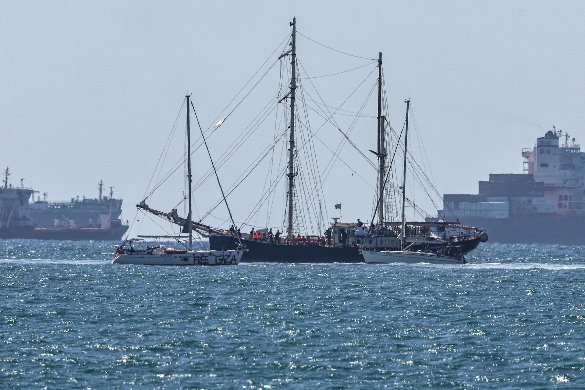 Kolejni aktywiści Globalnej Flotylli Sumud deportowani do Turcji
