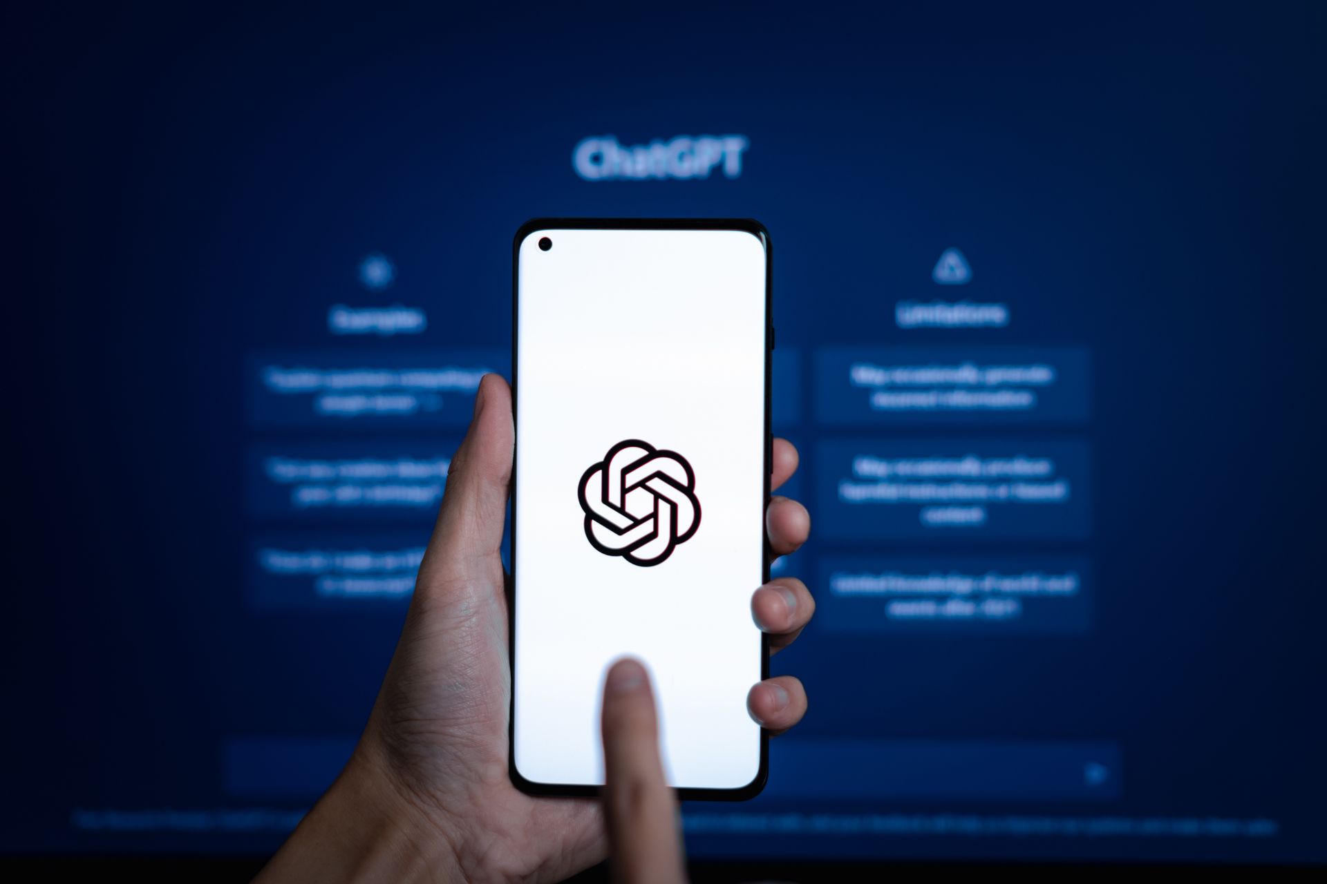 OpenAI przyznaje. AI opublikowało w sieci obrazy użytkowników