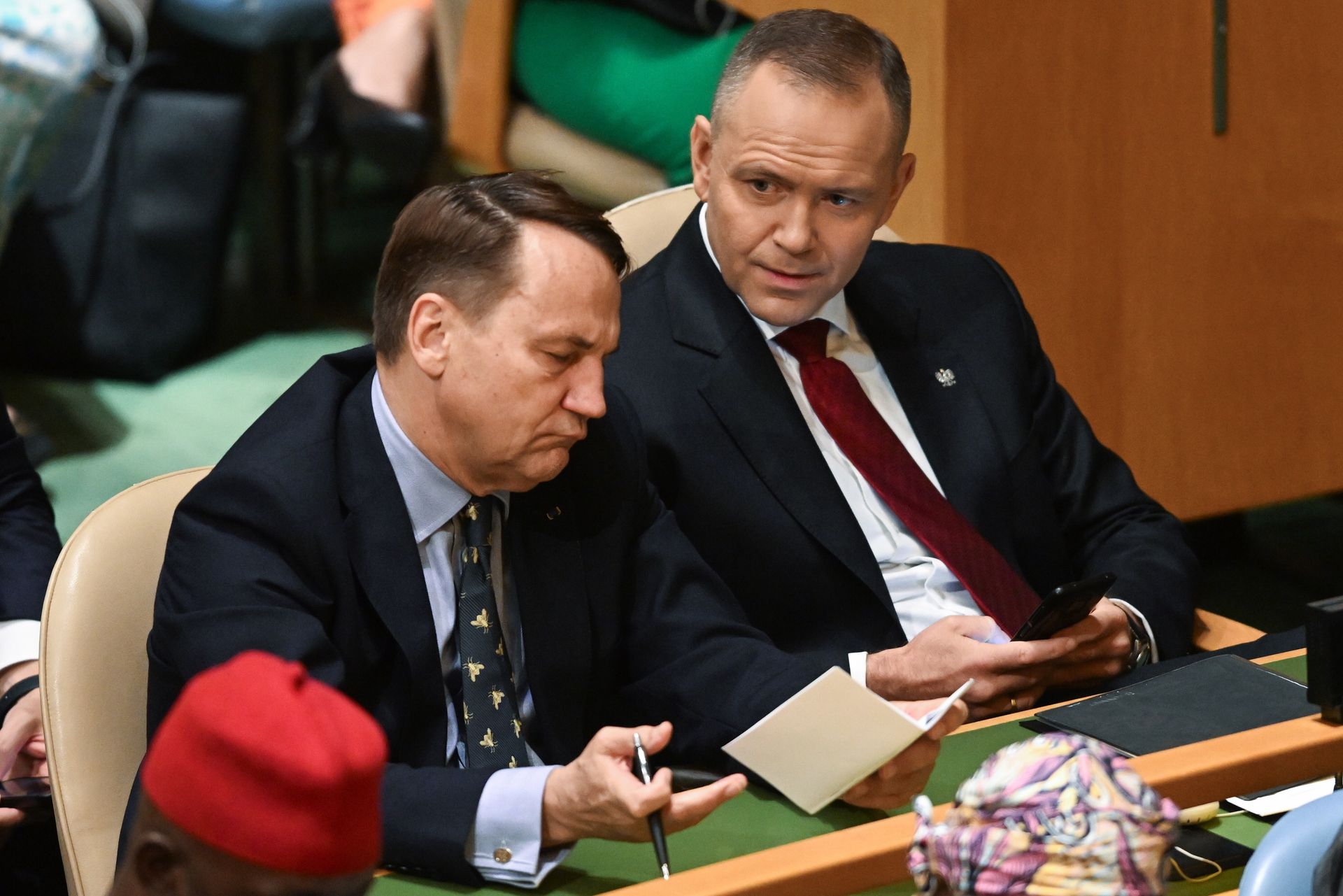Takiej szpili nie było. Nawrocki o Sikorskim i nominacjach