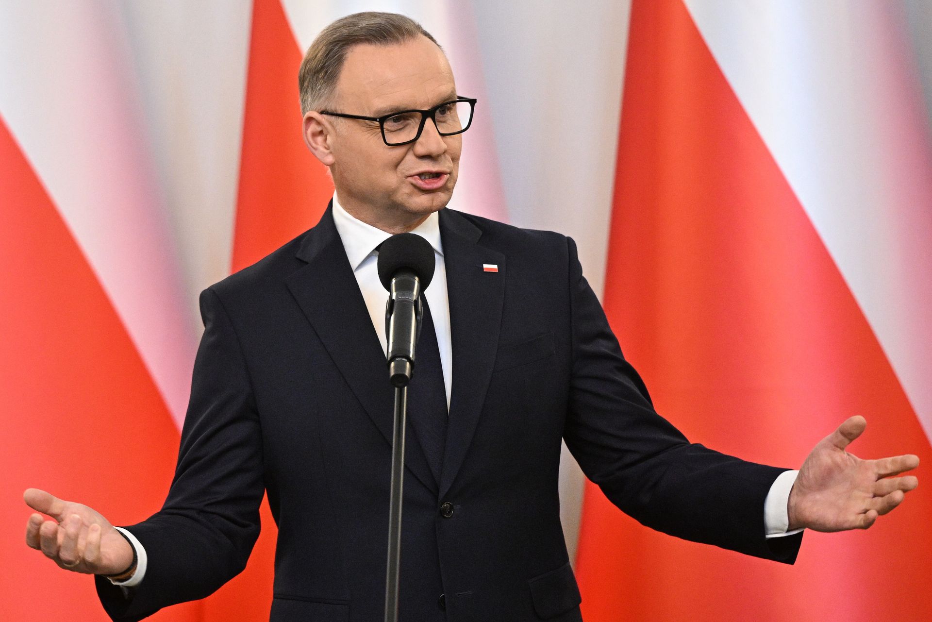 Duda lepiej oceniany. Odrobił straty na finiszu