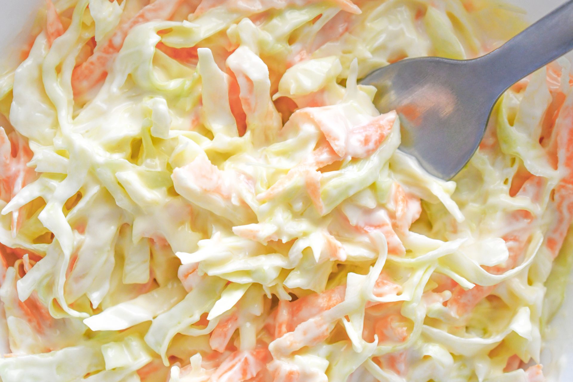 Soczysta i chrupiąca surówka do obiadu. Nie ma lepszej