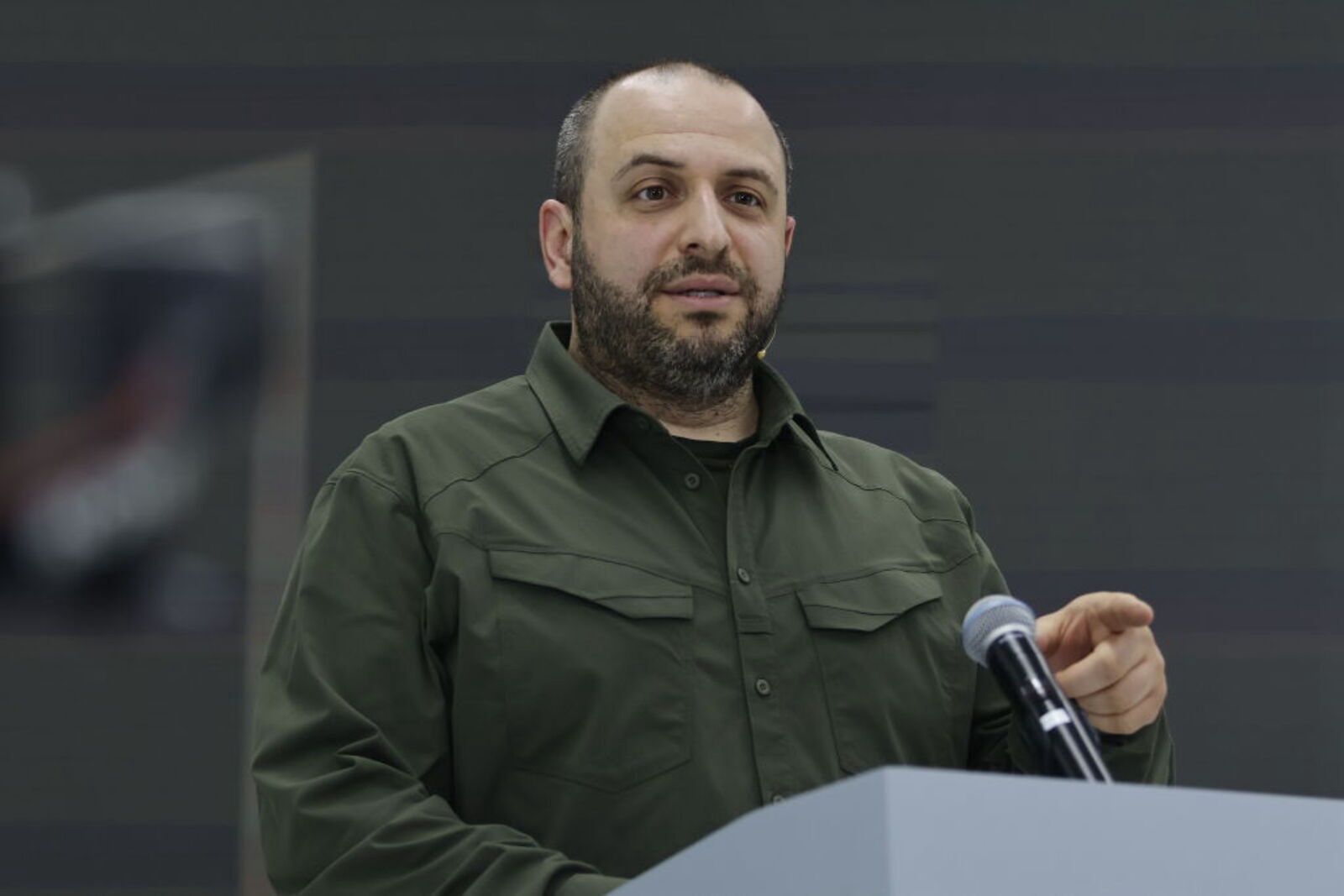 Tajne spotkania Umierowa z szefem FBI. "To głupie"