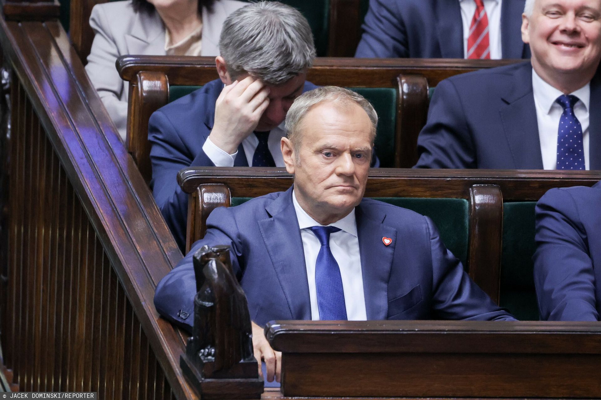 Expose Papy Smerfa. Tak premier mijał się z prawdą