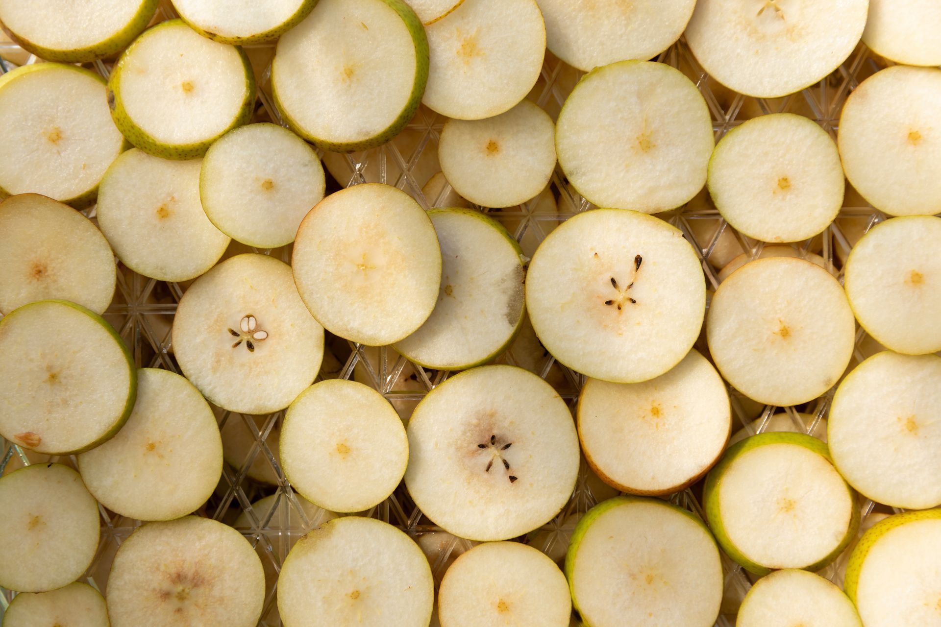 Zamiast banana, sięgnij po ten polski owoc. Ma więcej błonnika i robi porządek w jelitach