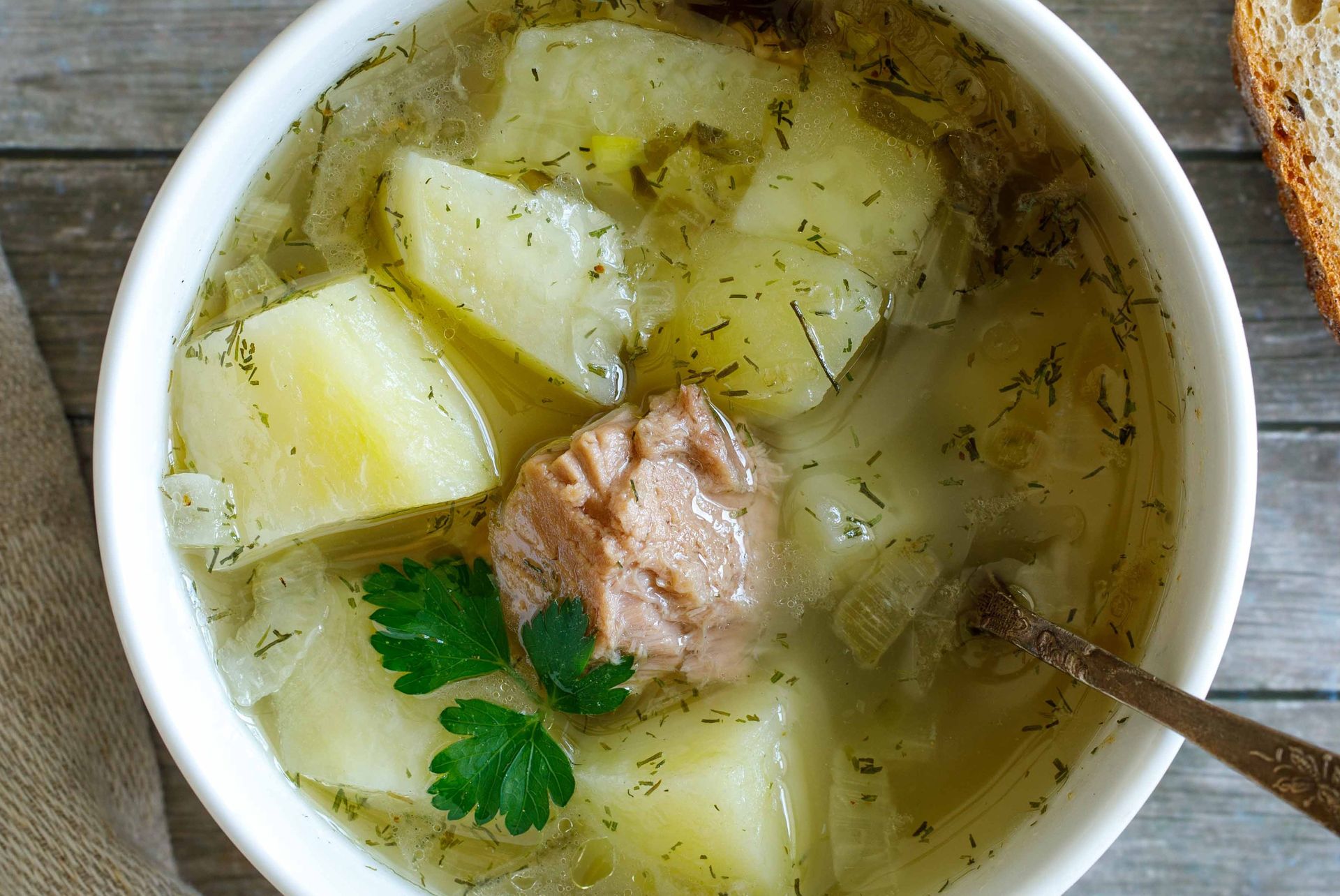 Przed laty jedli ją tylko robotnicy i rybacy. Dziś wielu wraca do zapomnianego przepisu