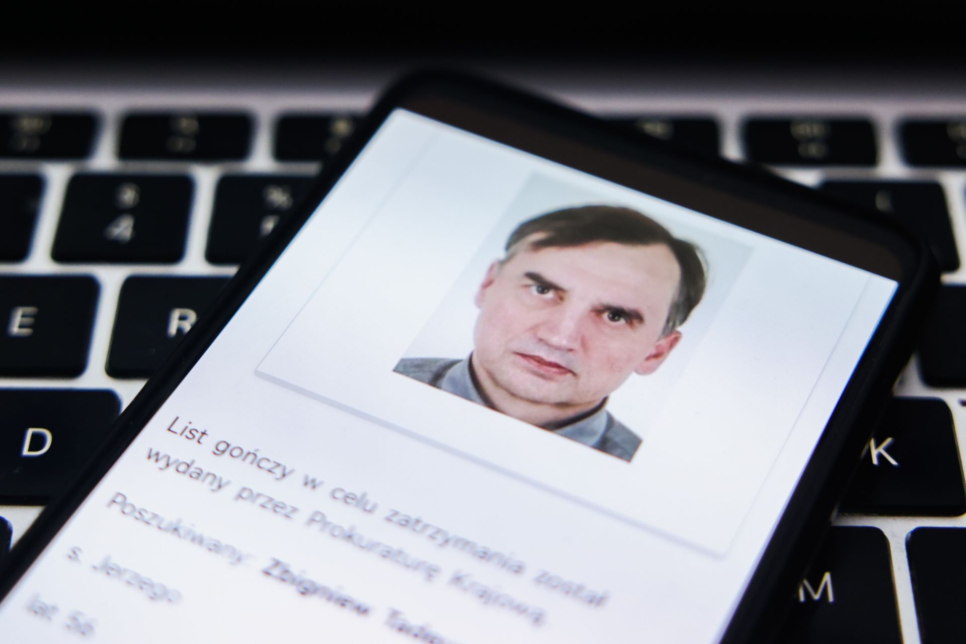 Nowe ultimatum Trumpa, jest sędzia, która ma orzekać ws. Ziobry [SKRÓT PORANKA]