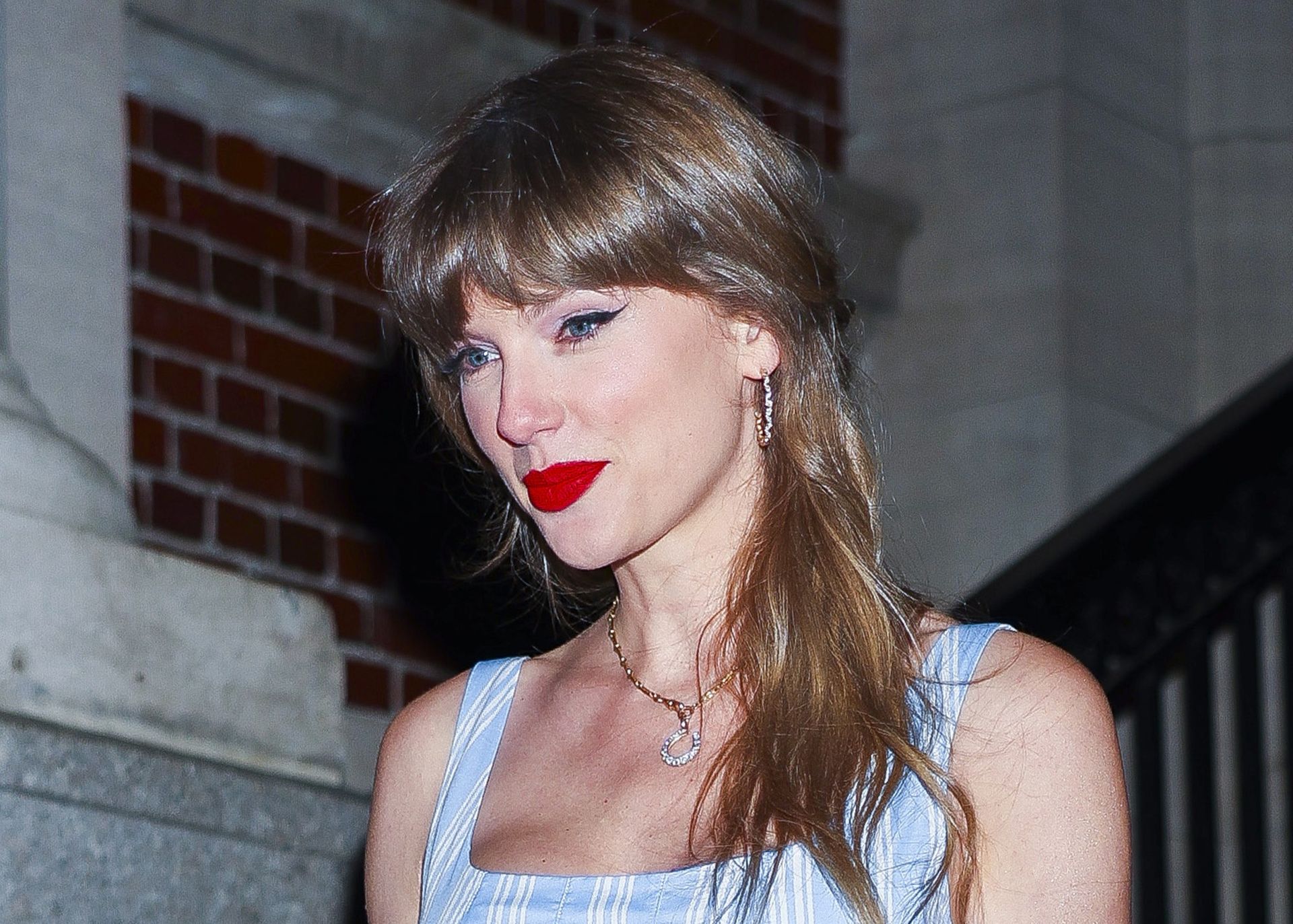 Wraca trend sprzed lat. Tylko spójrzcie na jej paznokcie