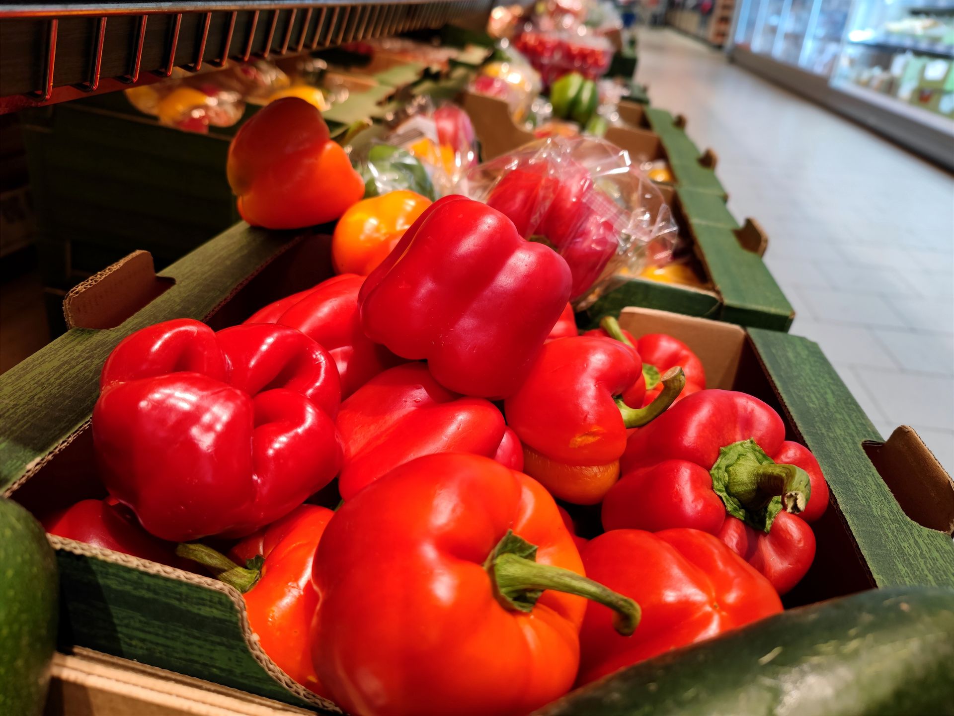 Rolnicy narzekają na niskie ceny warzyw. "Walczymy o każdy grosz"