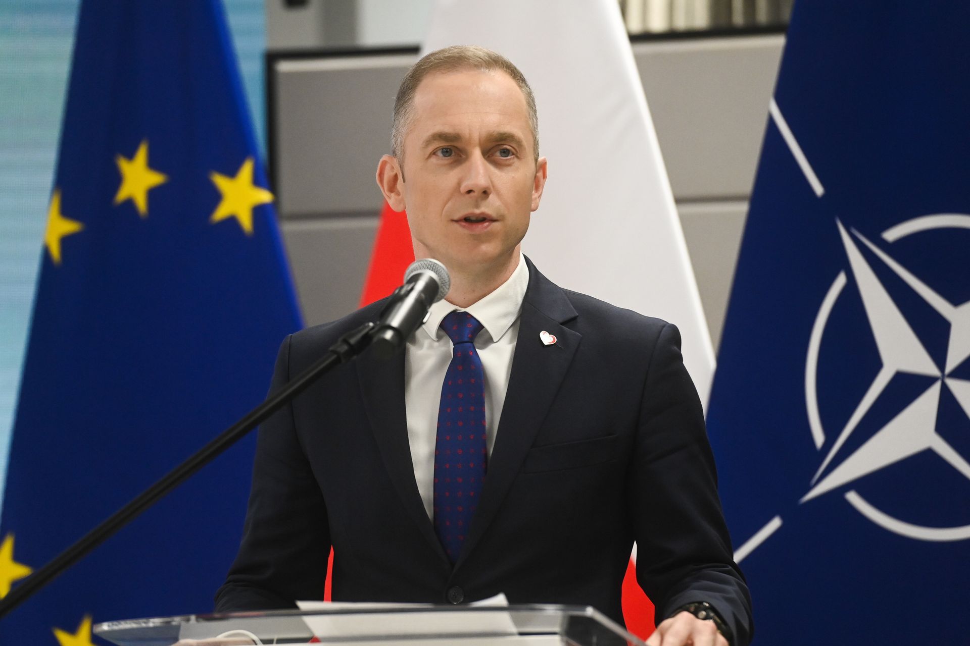 Polska wysyła pod granicę 40 tys. żołnierzy