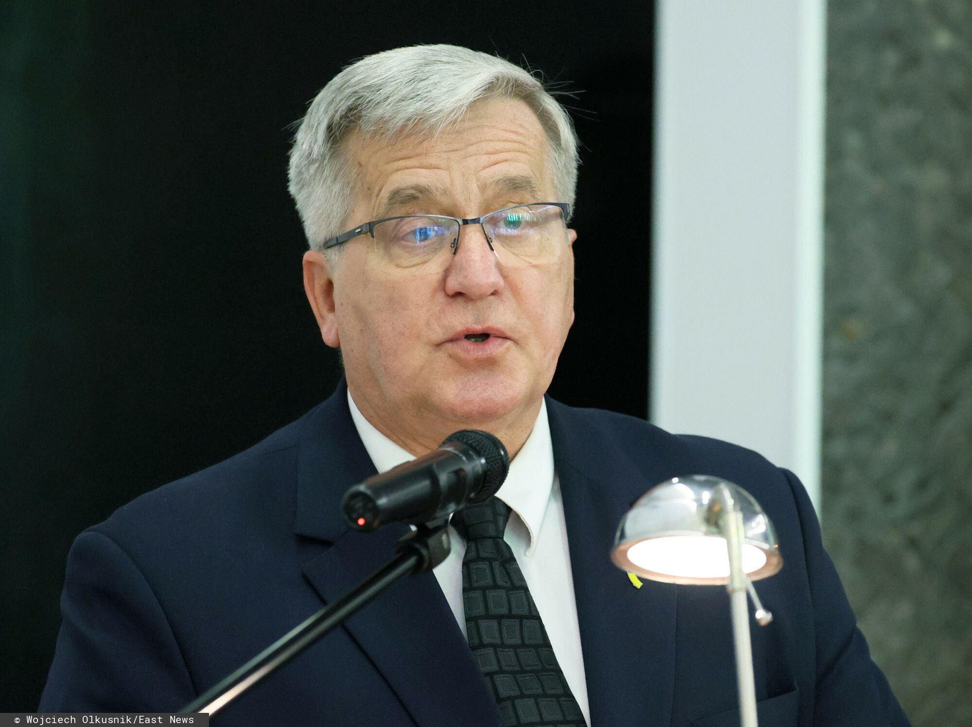 Komorowski gromi Nawrockiego. "Przejaw kundlizmu"