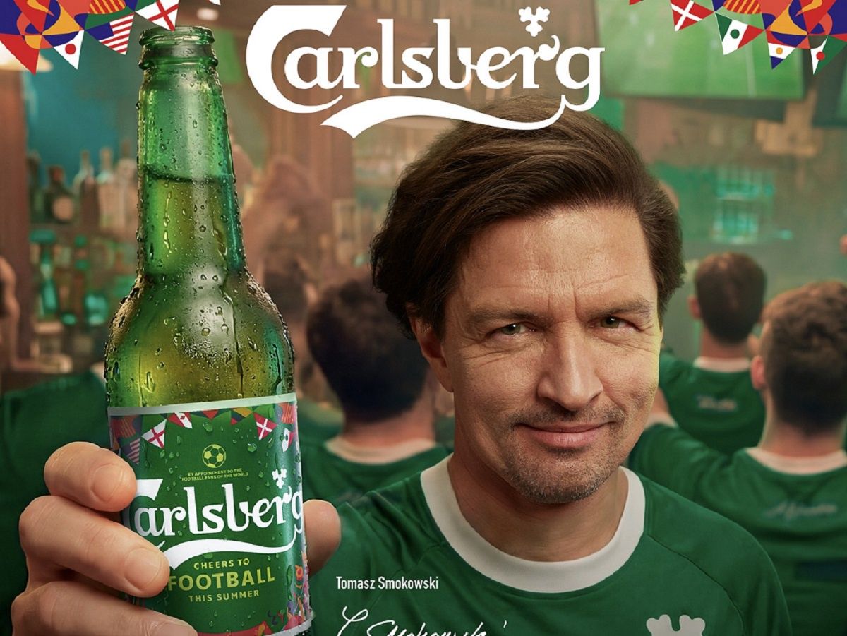 "Cheers to football". Tomasz Smokowski w kampanii Carlsberga