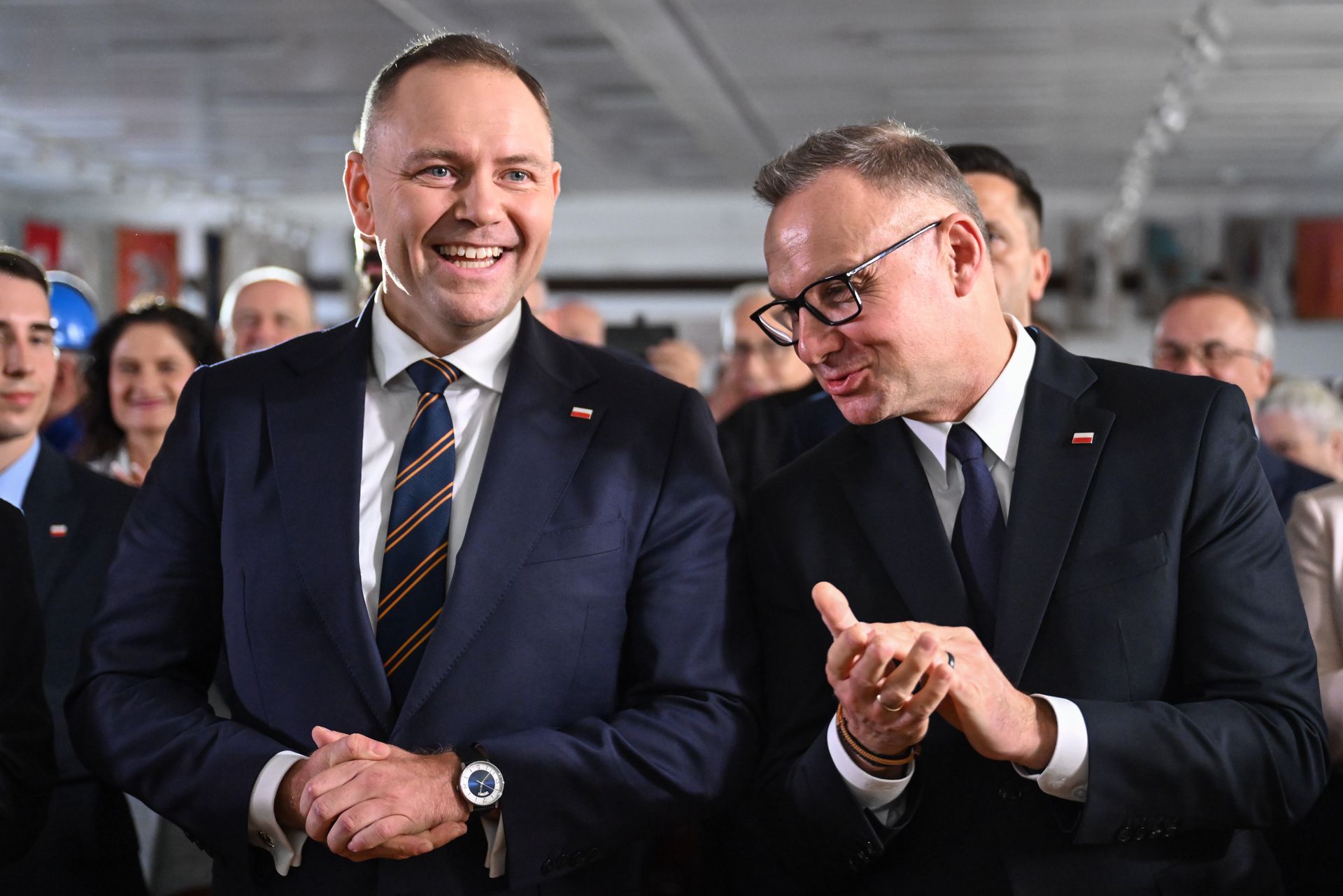 Karol Nawrocki lepszym prezydentem? CBOS ujawnia wyniki sondażu