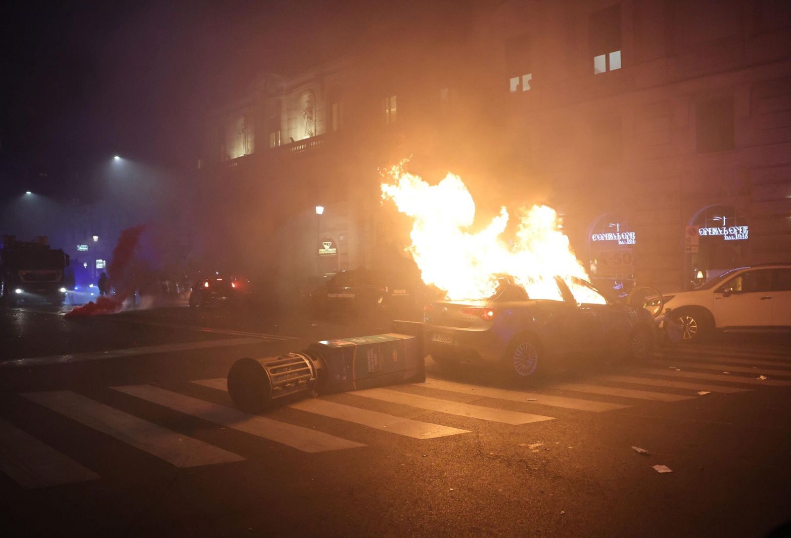 Tłumy na ulicach Rzymu. "Św. Franciszek z Asyżu byłby tutaj"