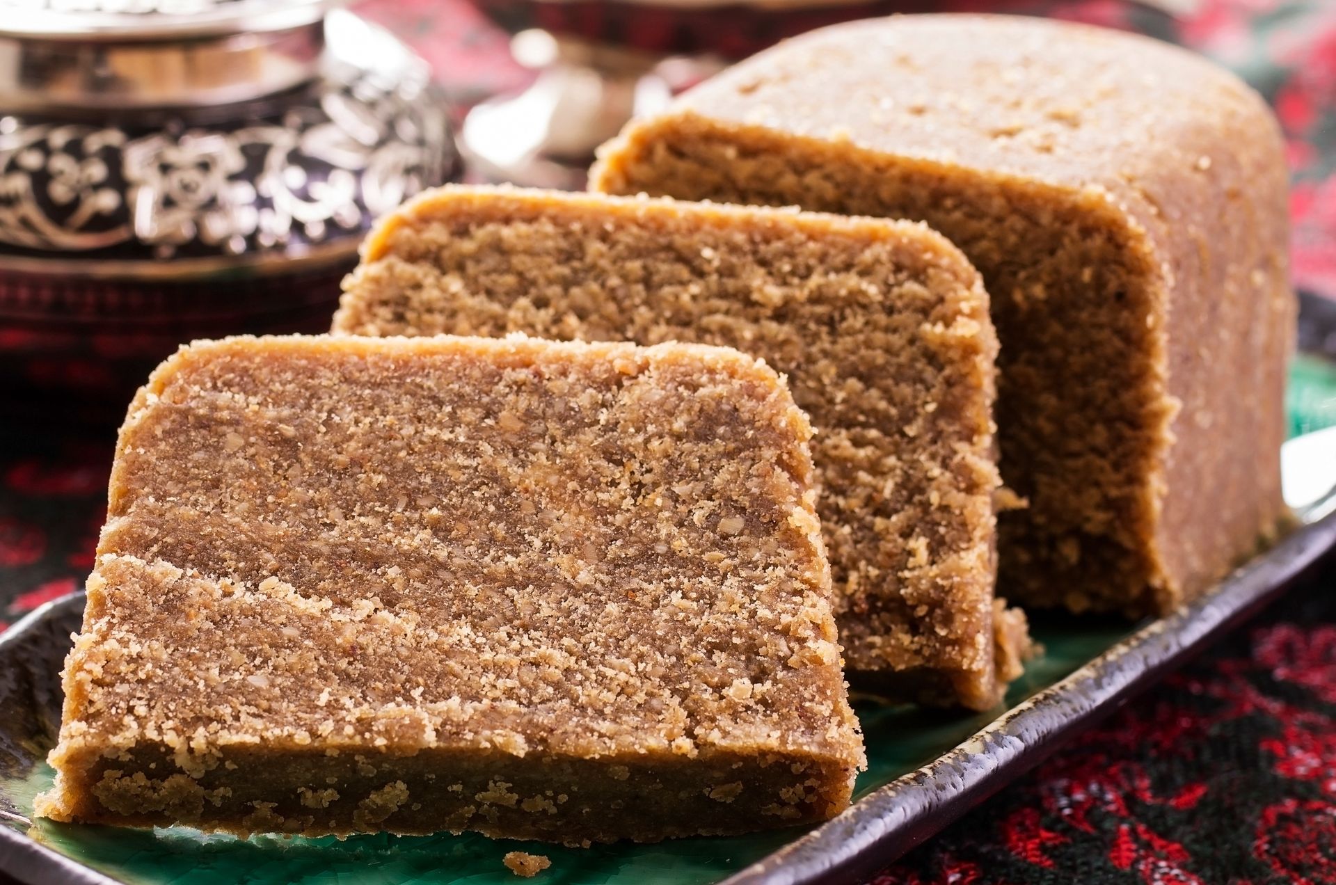 Z 3 składników przygotowuję pyszną chałwę. Przypomina PRL, a smakuje choćby dziś