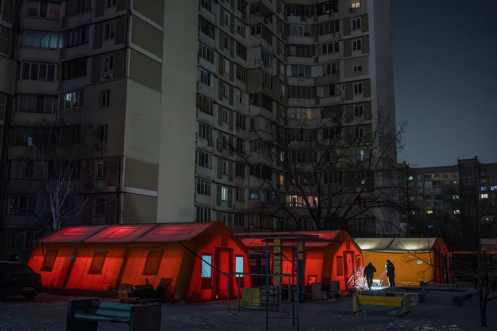 "Reakcja przerosła wyobrażenia". Trwa wielka zbórka na generatory dla Ukrainy