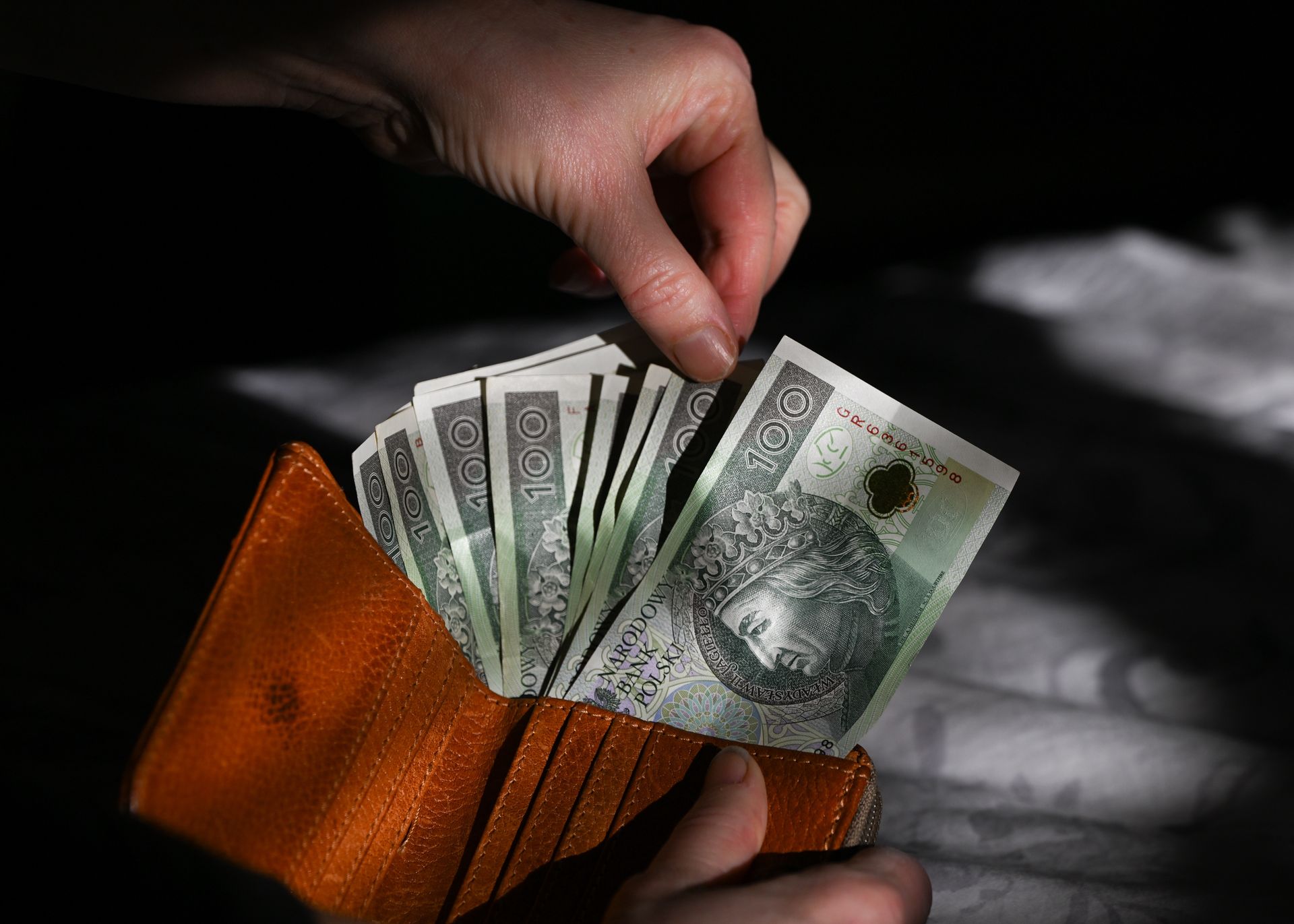 Matka dwójki dzieci straci część 800 plus. "Grozi nam eksmisja"