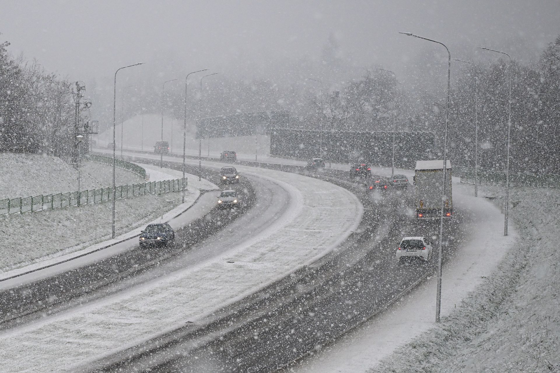 Mieszkańcy dostali alert. Służby ostrzegają przed groźną pogodą
