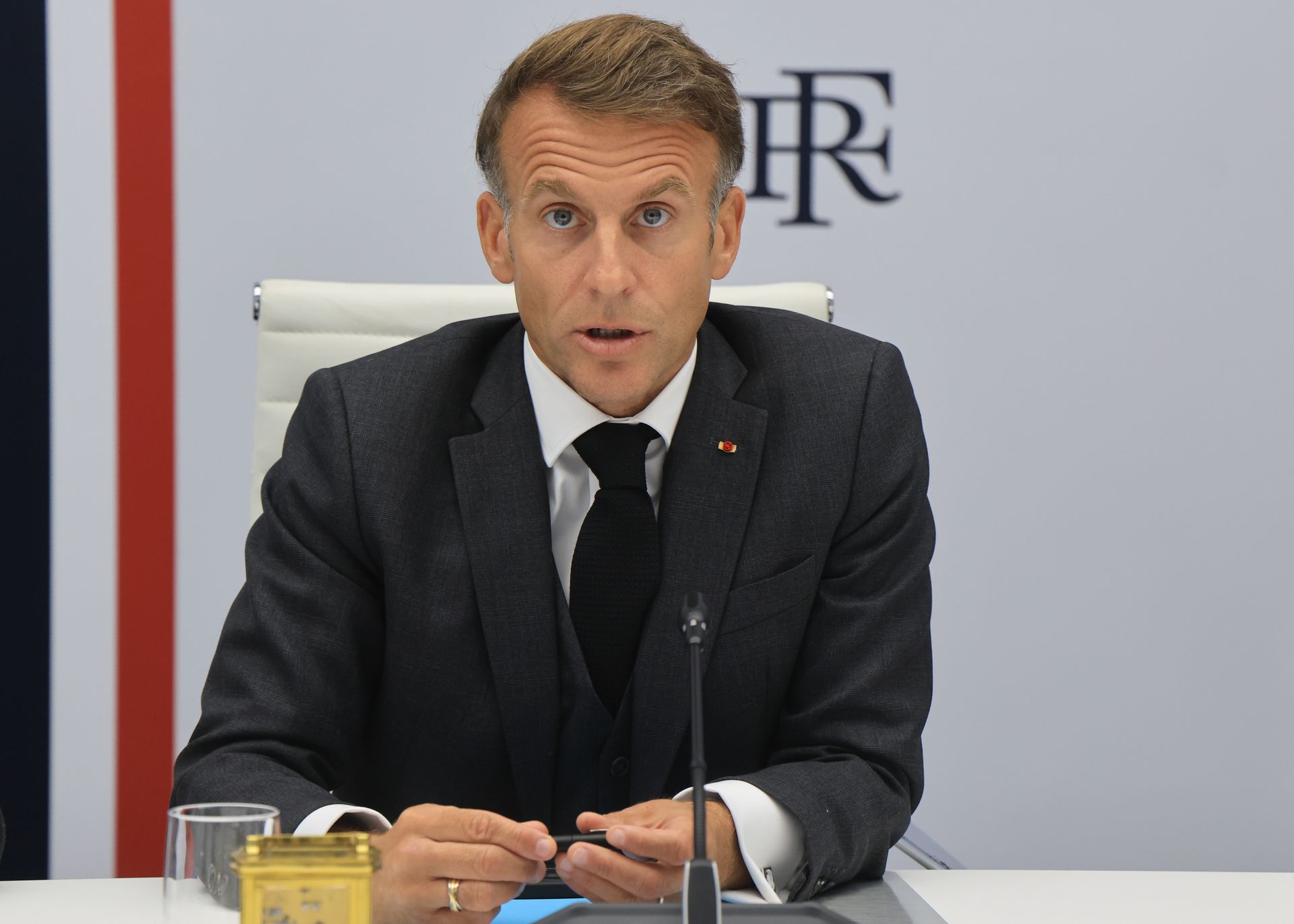 Francja "najsłabszym ogniwem". Bloomberg miażdży politykę Macrona