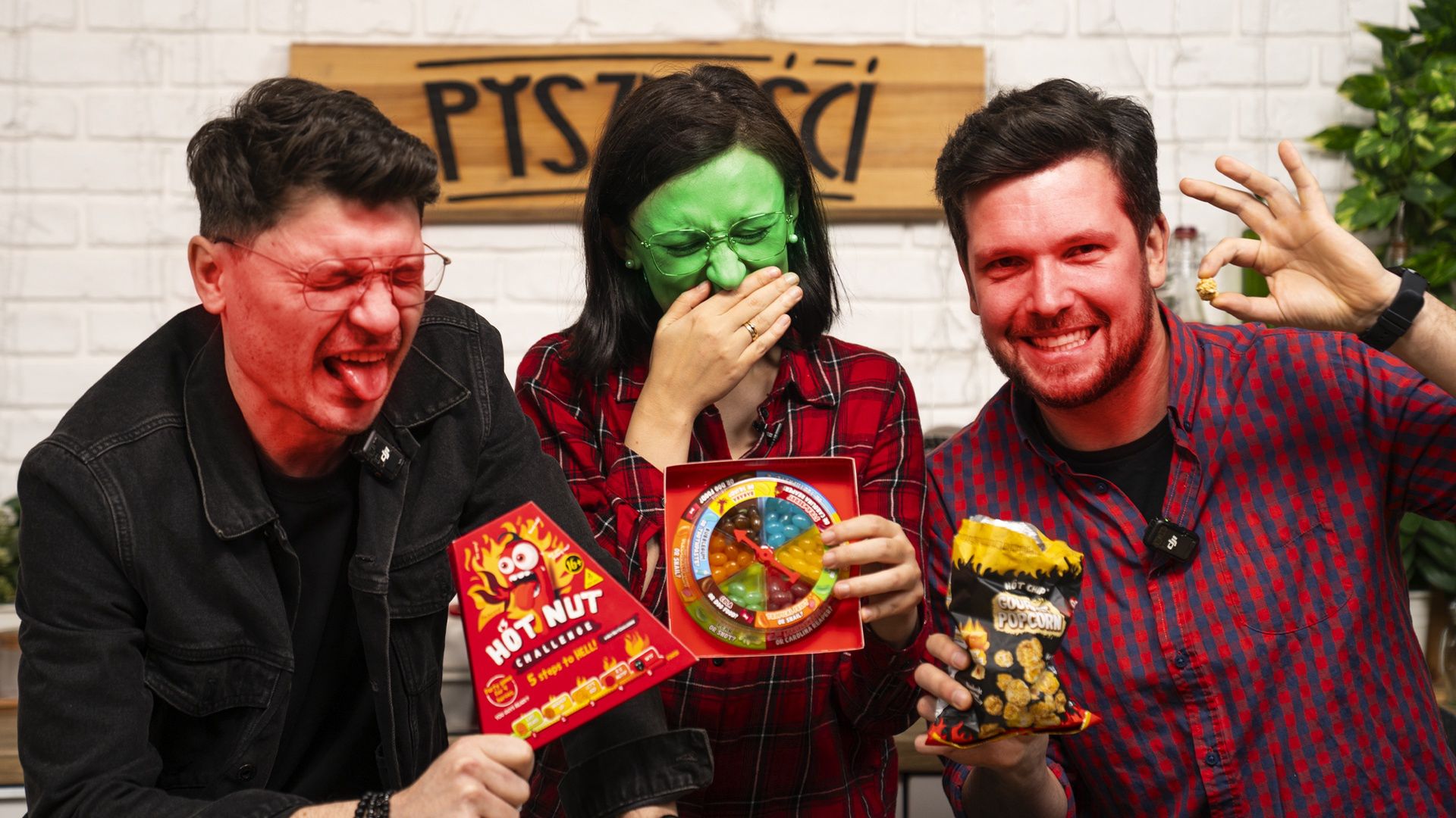 Zmierzyliśmy się z nietypowymi i pikantnymi przekąskami. Nasze reakcje mówią wszystko