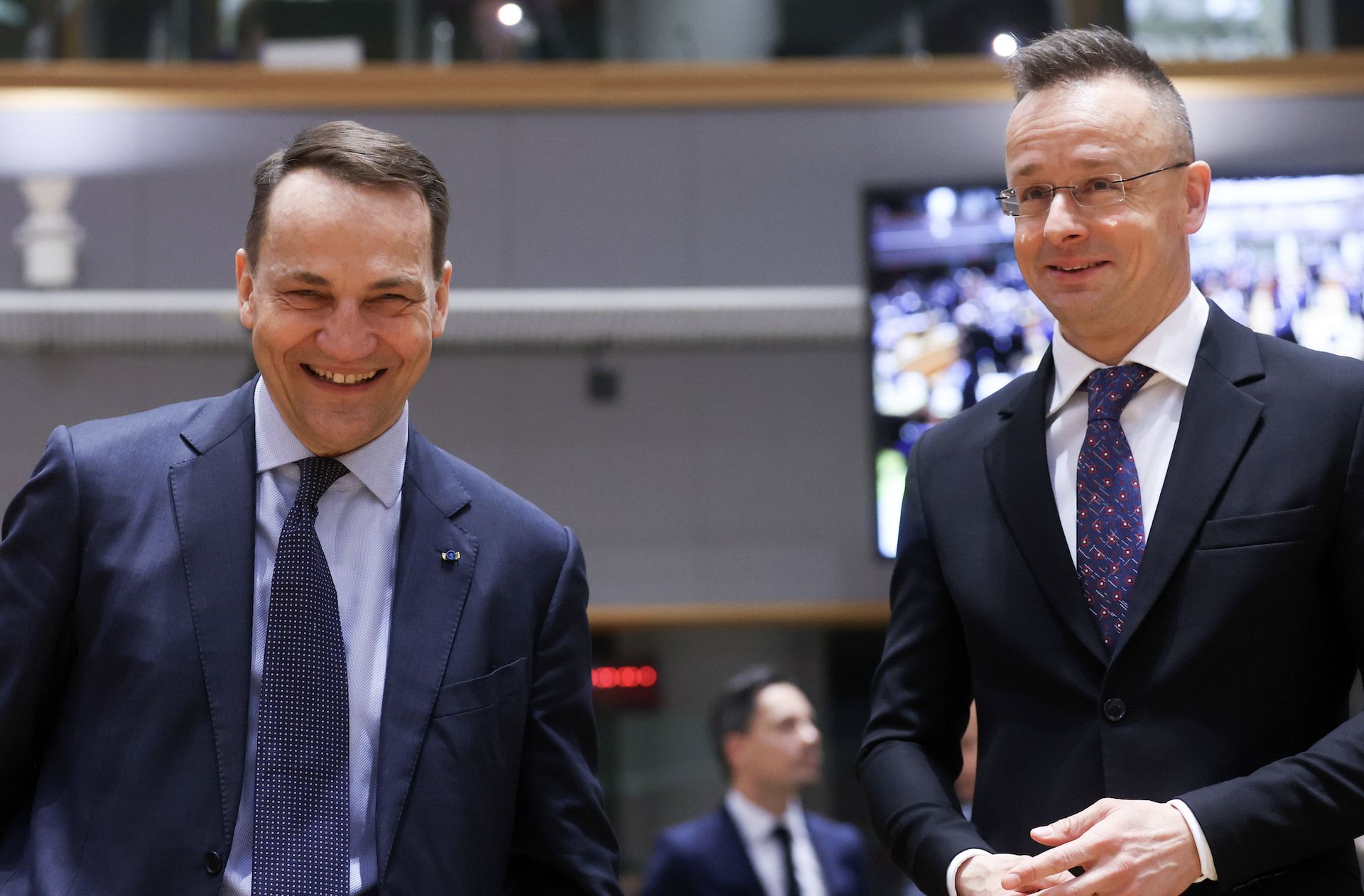 Napięcia między Polską a Węgrami. Sikorski kontra Szijjarto