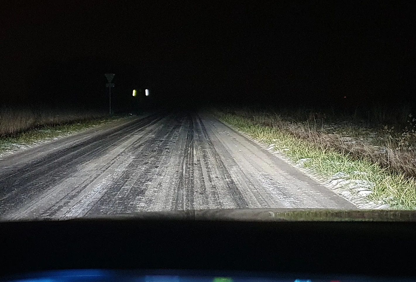 Kosztują grosze, a ratują życie. Za brak grozi mandat