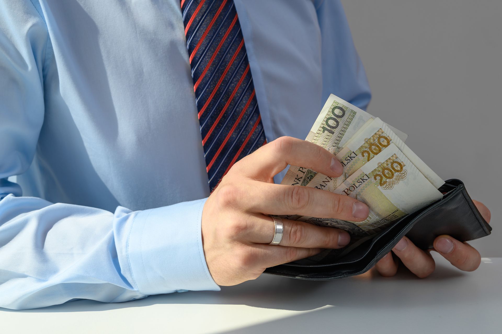 Trzy pensje za jeden błąd. Tak kończy się ujawnienie tajemnic firmy