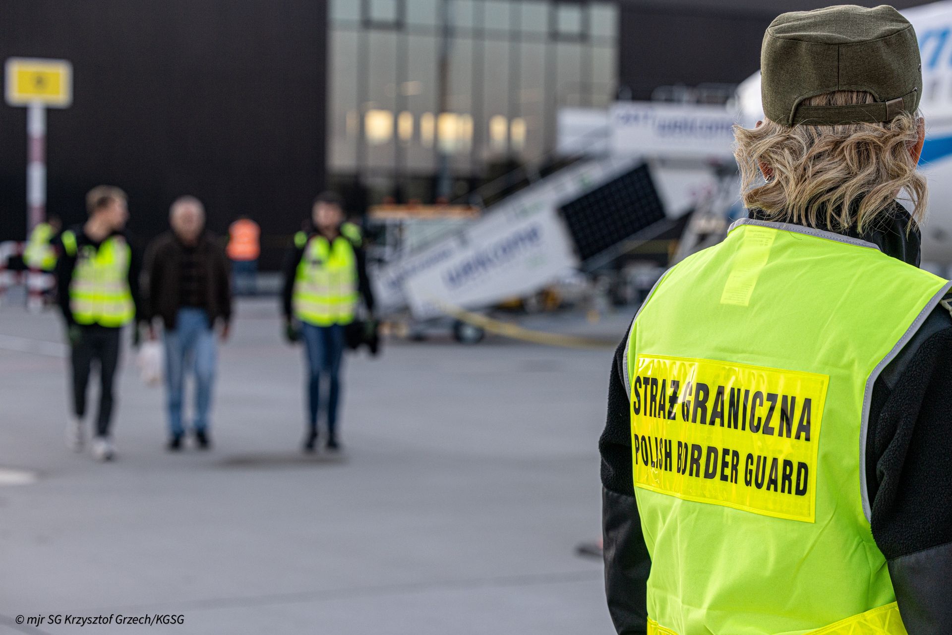 Groził funkcjonariuszom SG. Został uniewinniony