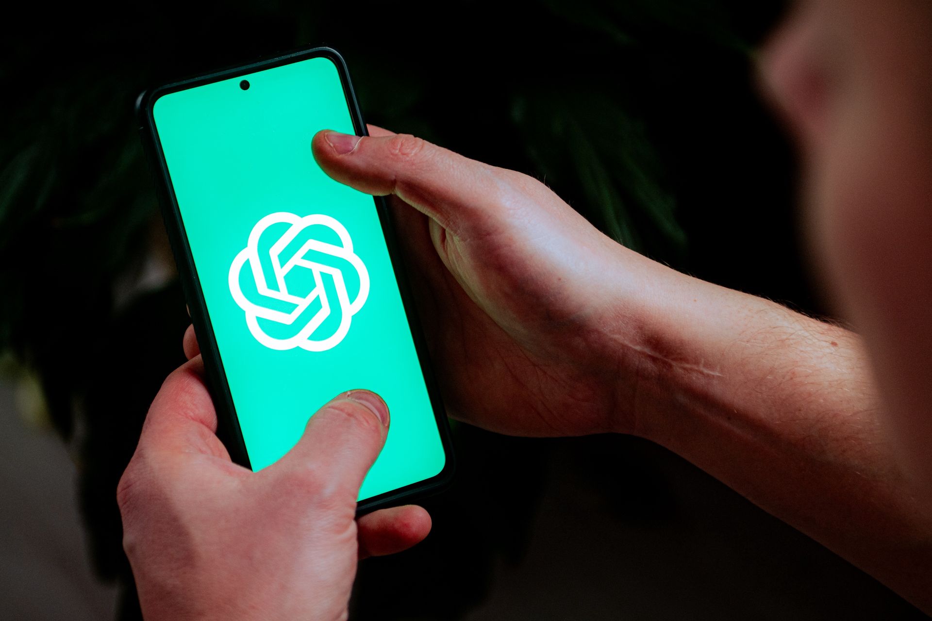 Uwaga na "inwestycje". Oszuści wyłudzają dane i pieniądze