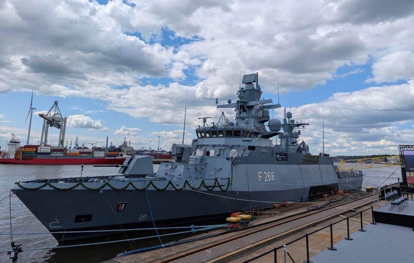 Sąsiad Polski rozbudowuje flotę. Nowy okręt wojenny już w porcie