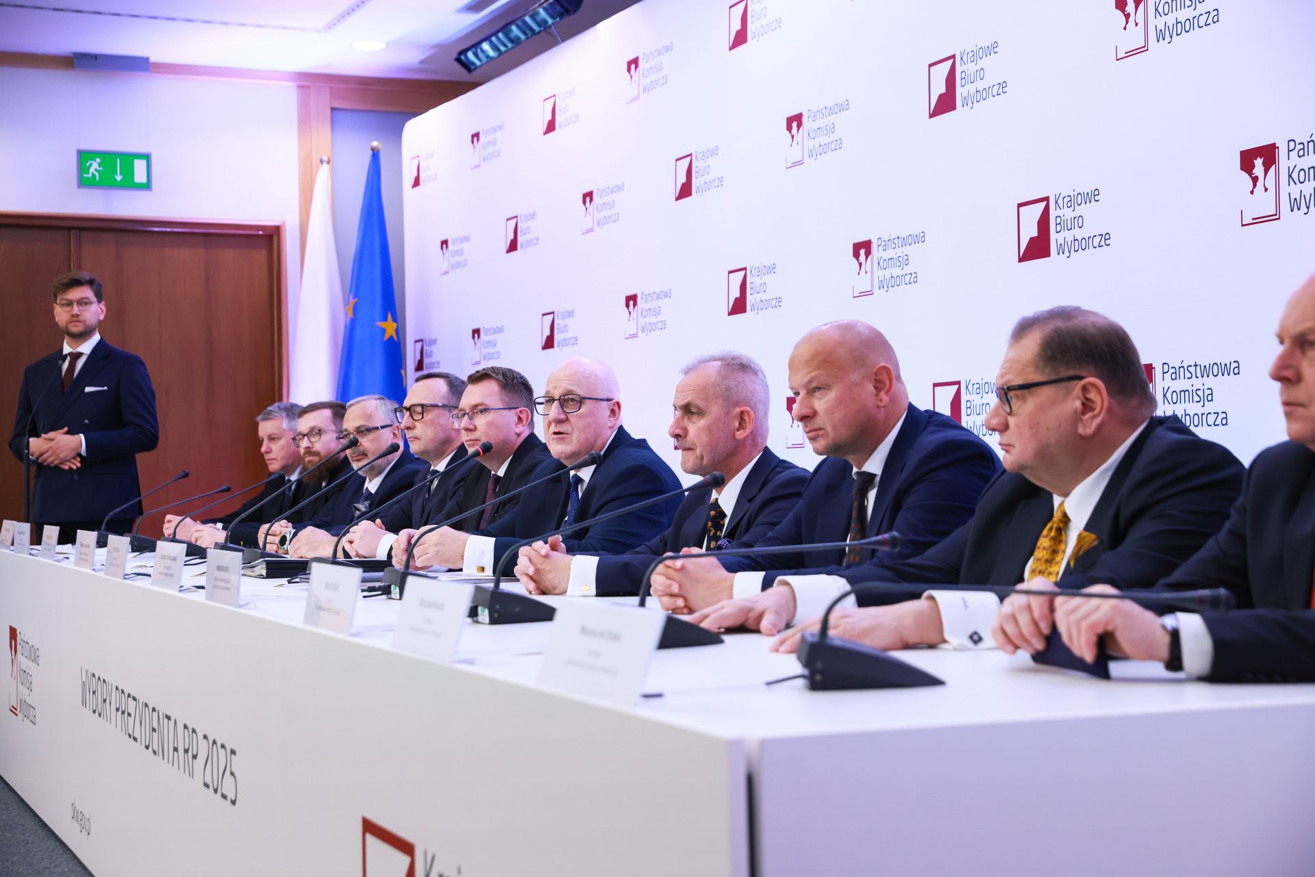 Posiedzenia PKW nie będzie. Może być "nieoficjalne spotkanie"