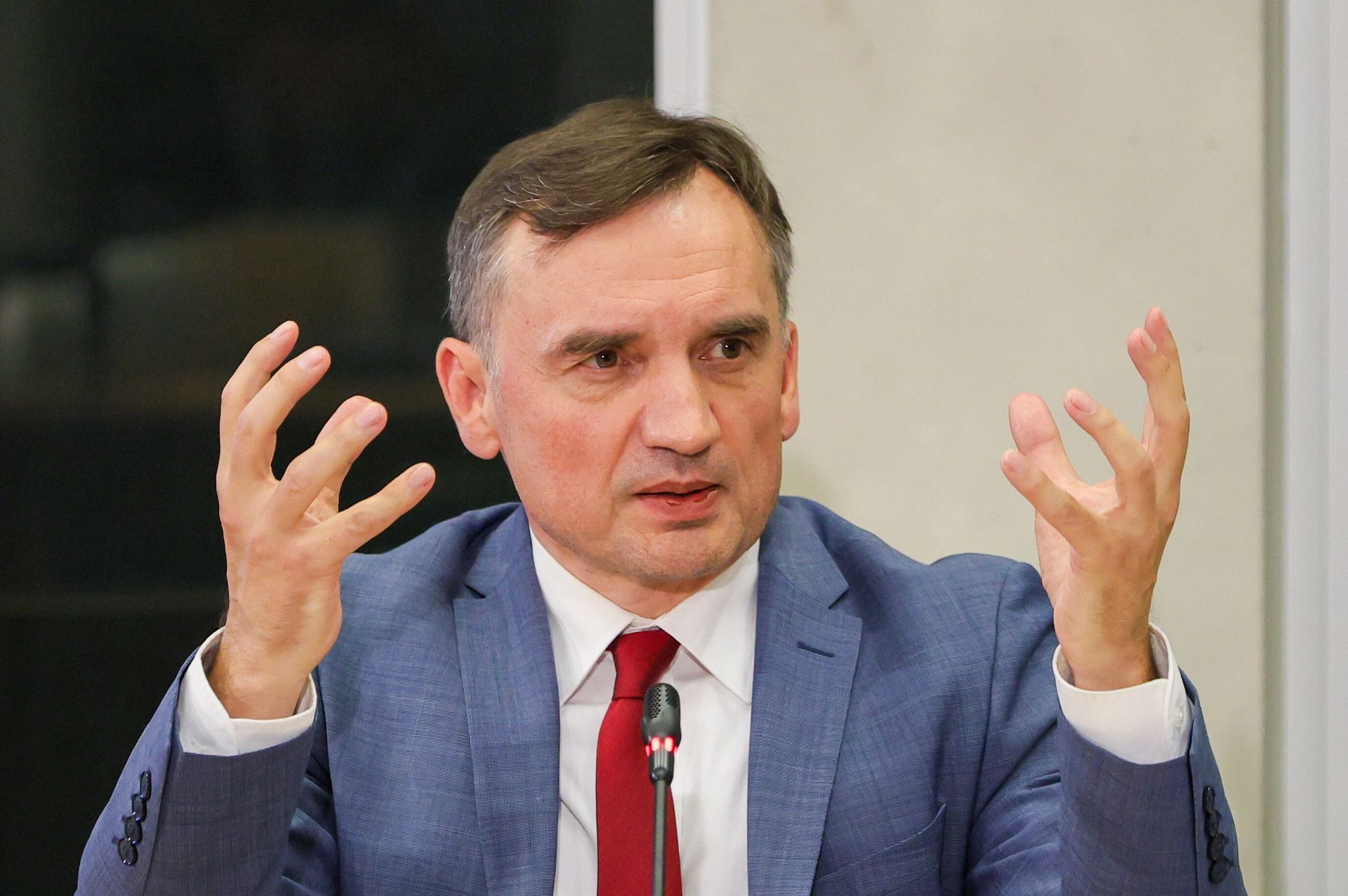 MSWiA o sprowadzeniu Ziobry. Podano, kiedy miałoby do tego dojść