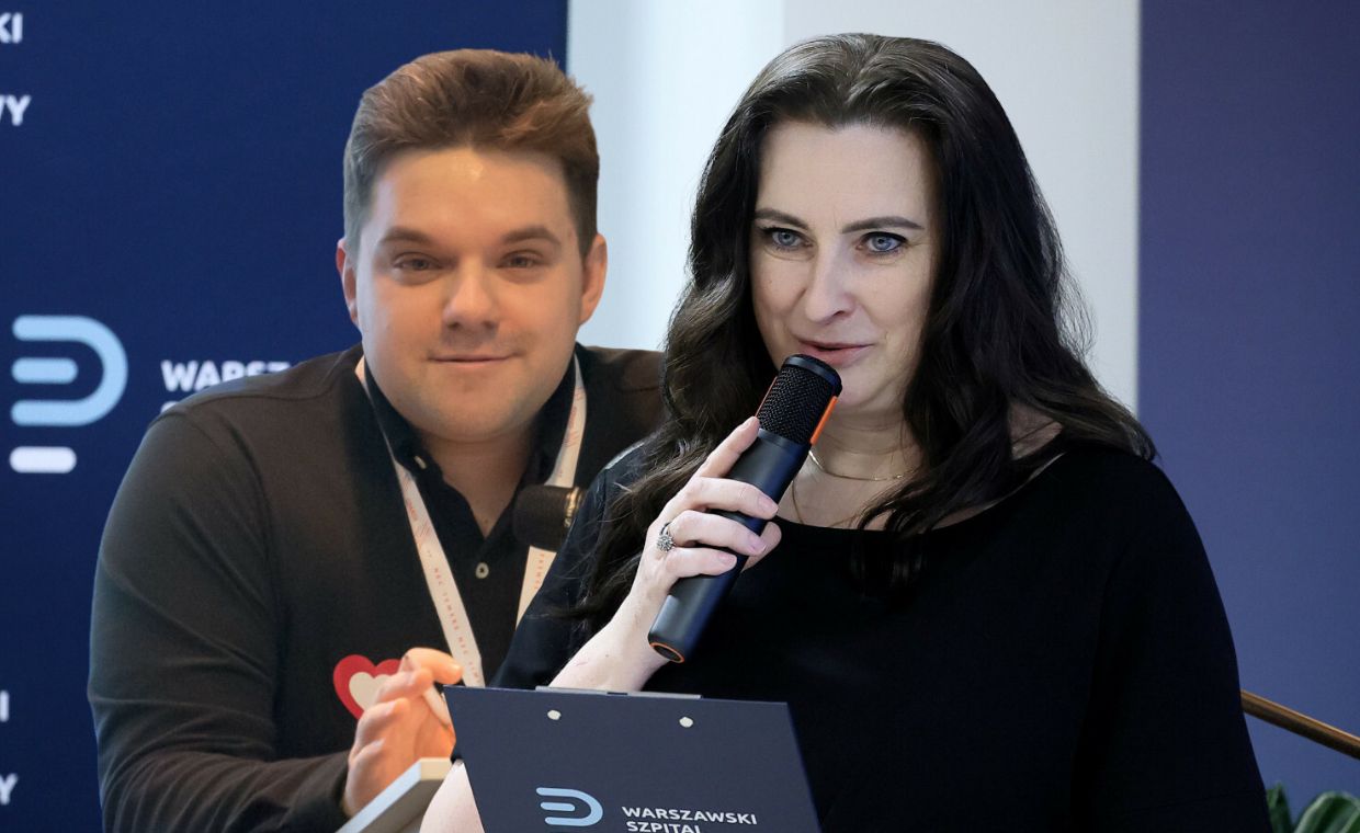 To Kacprzyk powiedział pierwszego dnia. Była prezes szpitala zdradza