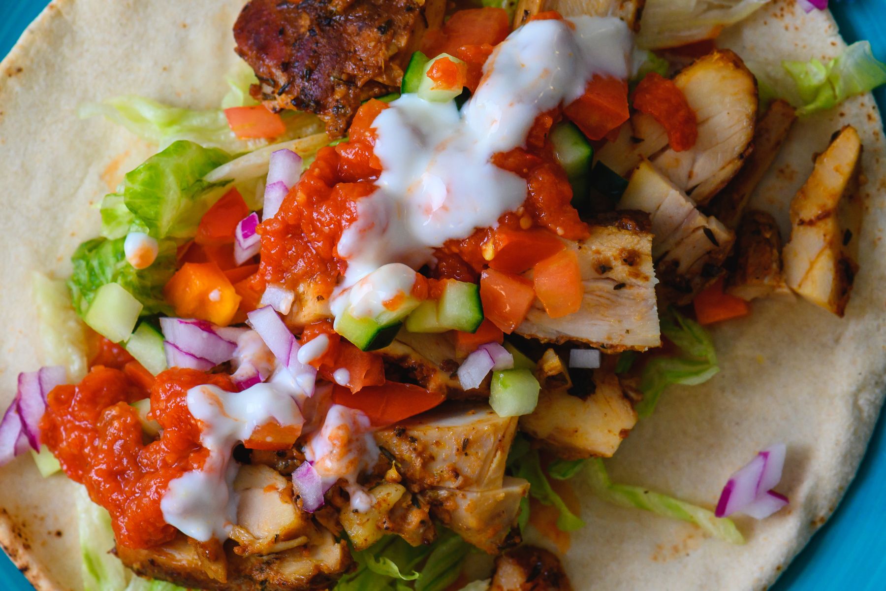 Obieram halloumi jak ziemniaka i wrzucam do piekarnika. Po takim obiedzie choćby mąż nie pyta o mięso