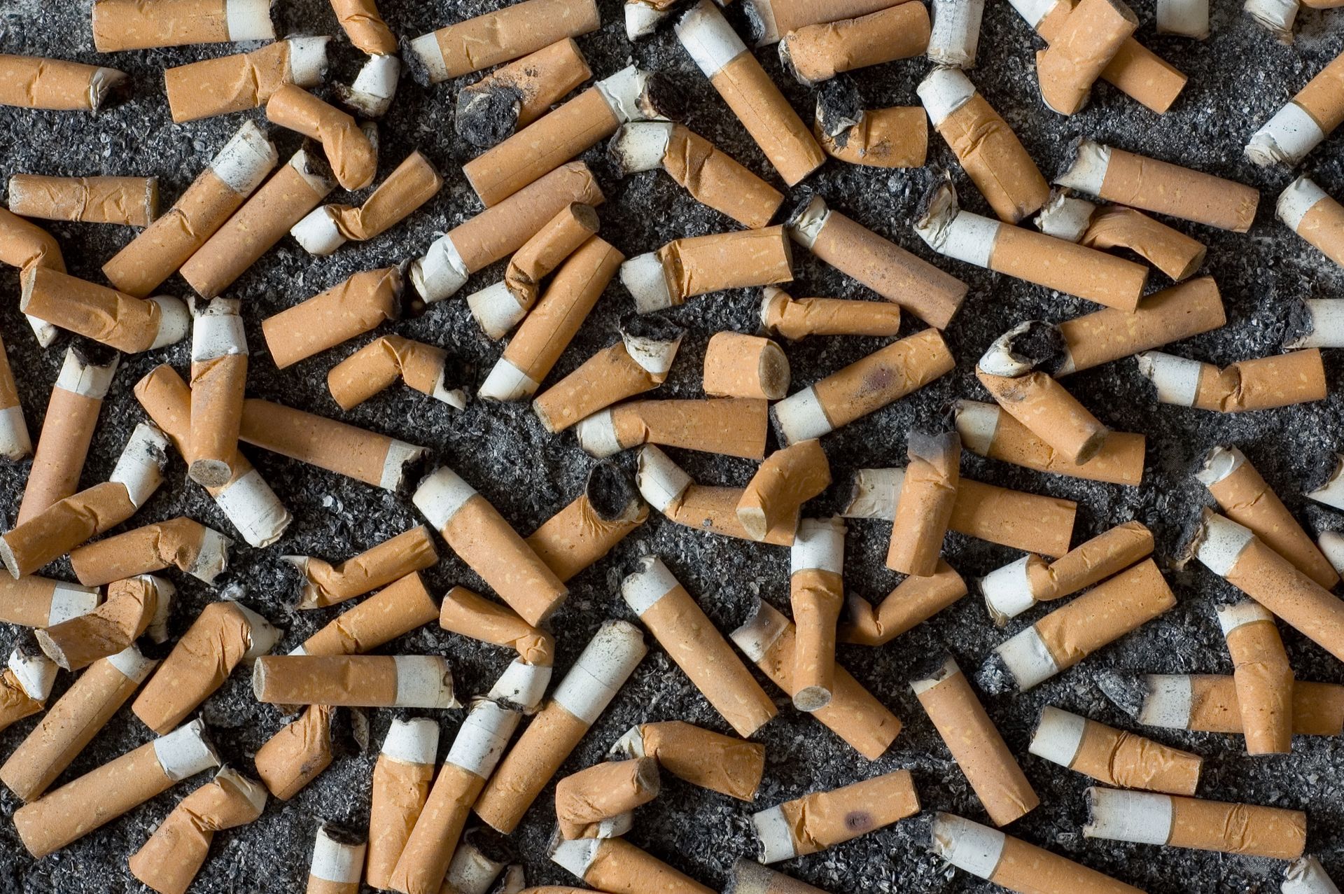 Nietypowe miejsce na tyle papierosów. Polak w rękach Niemców