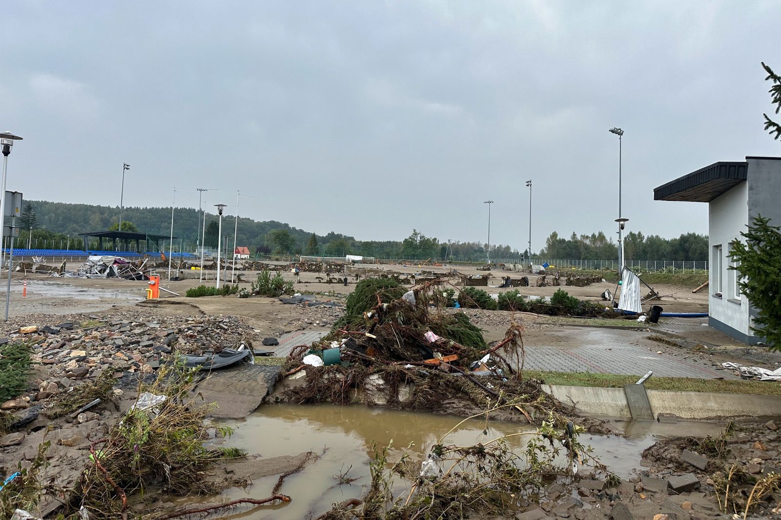 "Miasto jest w ruinie". Sytuacja w Głuchołazach