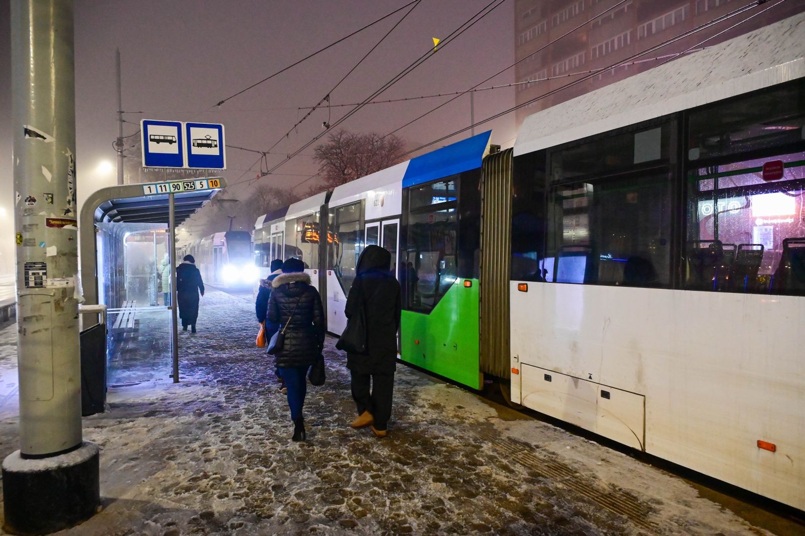 Paraliż komunikacyjny w Szczecinie. "Natura dalej wygrywa"