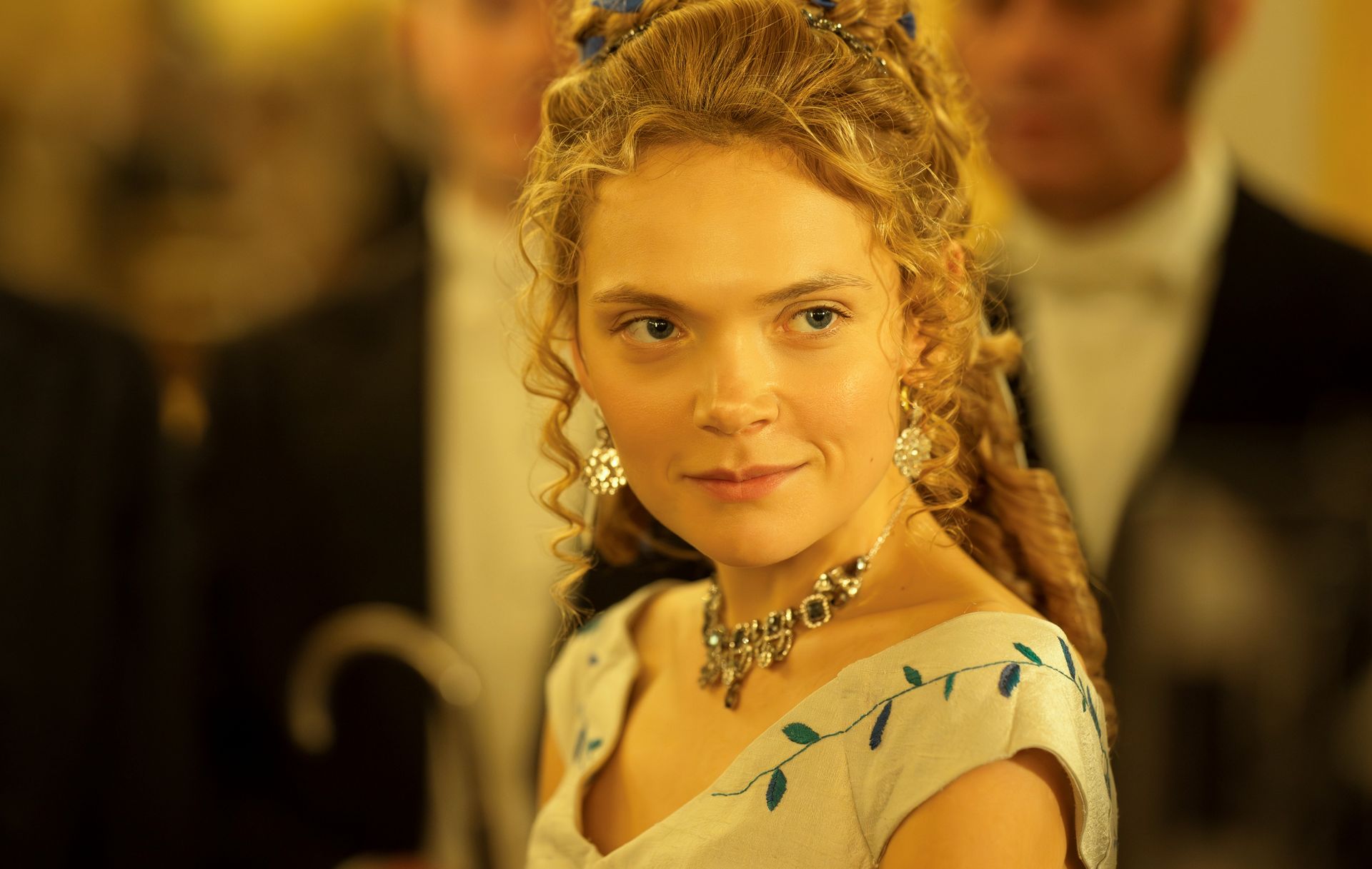 Prus przewraca się w grobie? Zaskakujące oceny "Lalki" Netfliksa