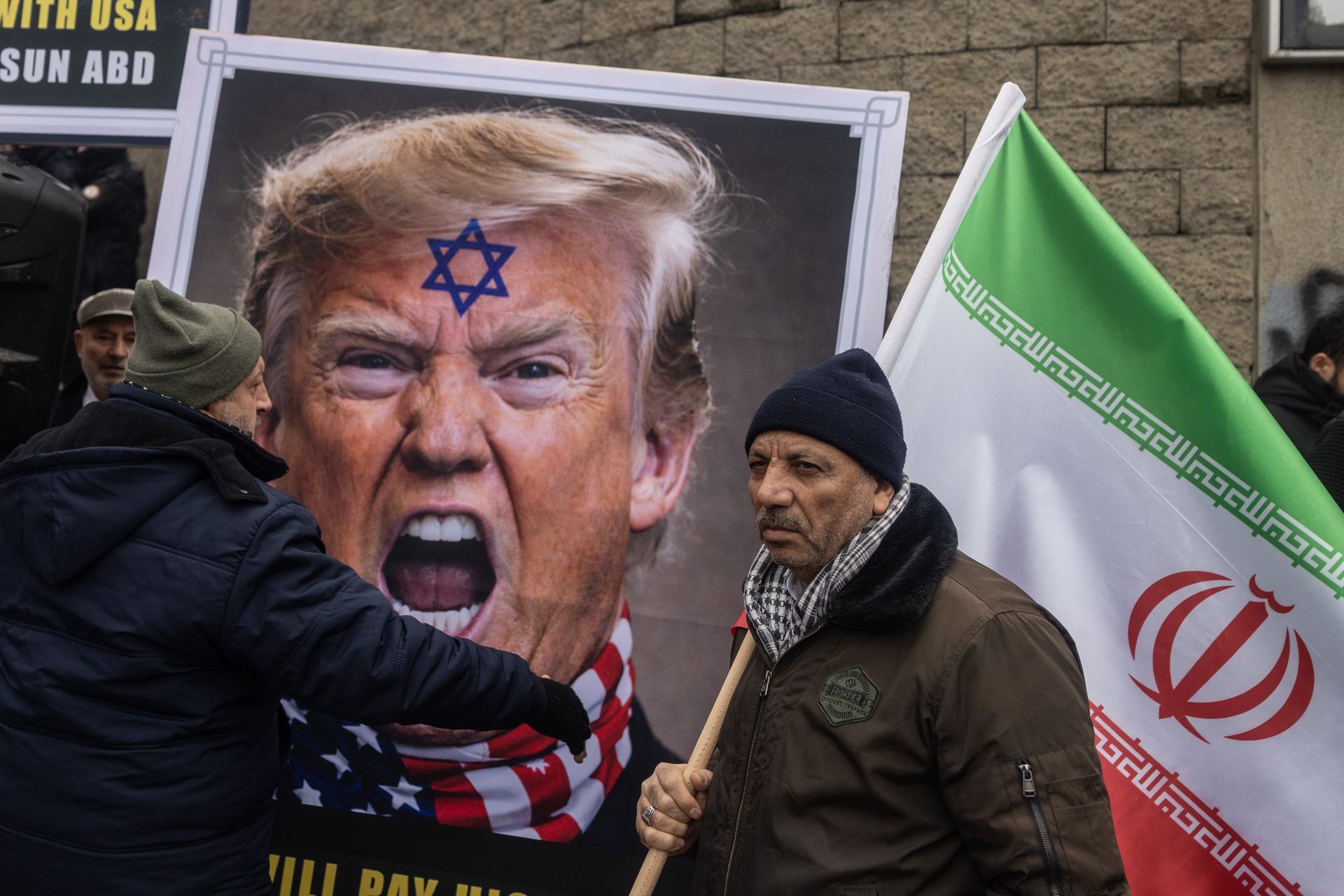 USA ostrzegają swoich obywateli. Pilny komunikat ws. Iranu