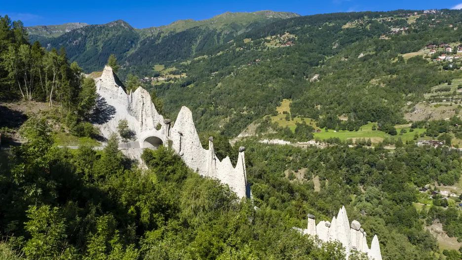 Piramidy Euseigne starsze niż Giza. Nie stworzył ich człowiek