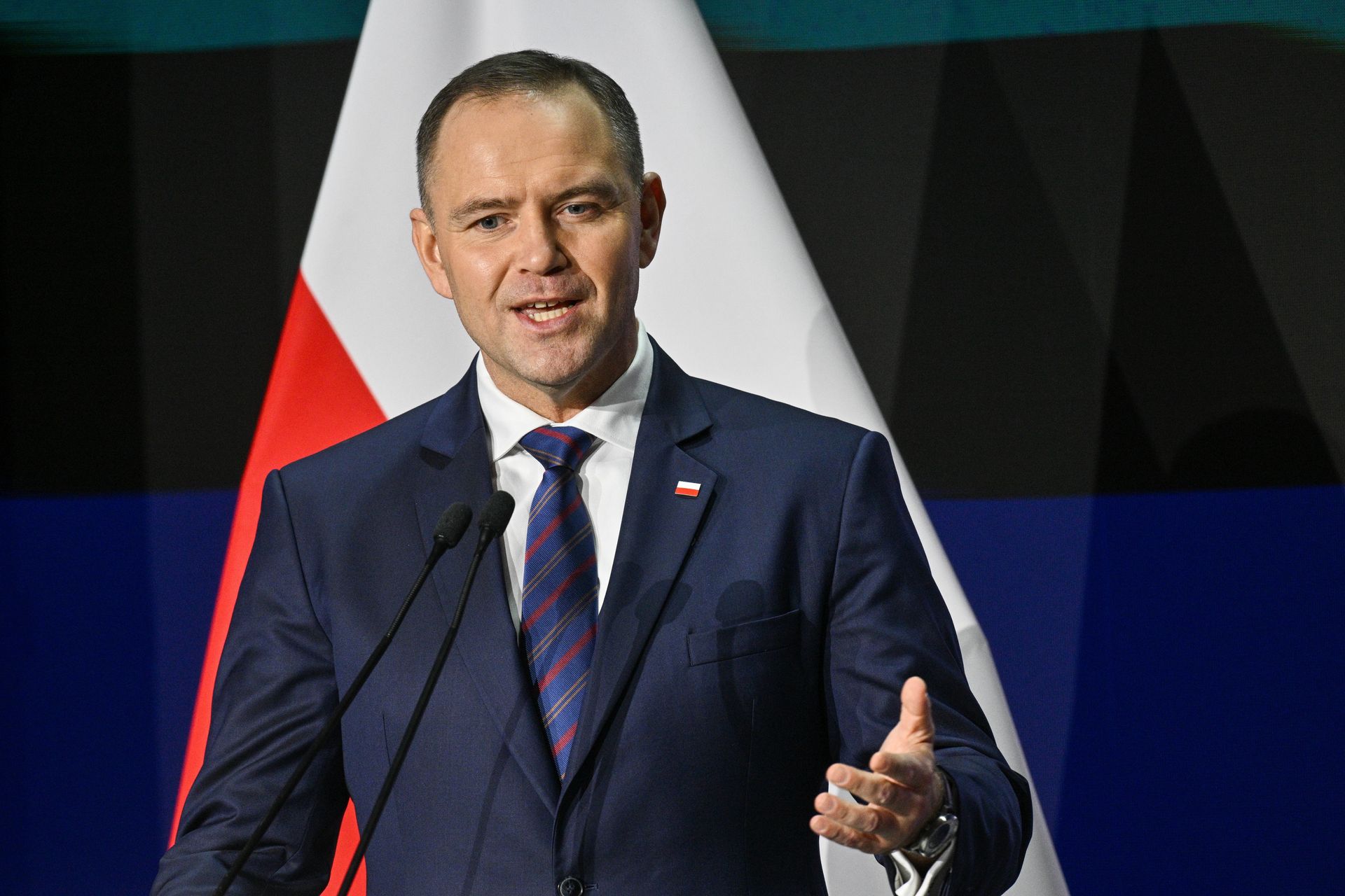 Nawrocki sugeruje weto. Stanowczo o projekcie rządu