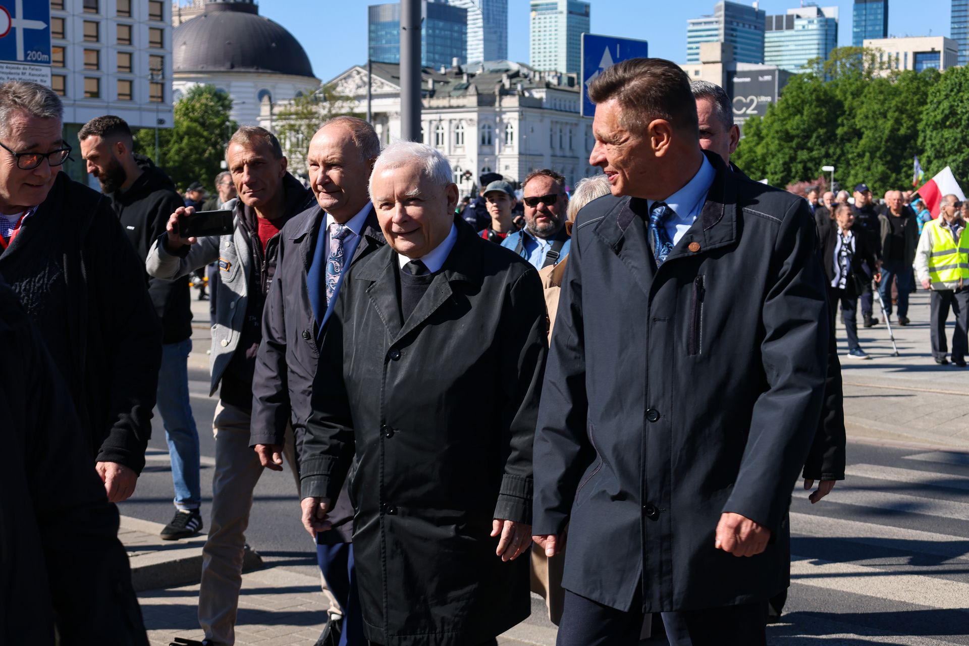 Kaczyński na miesięcznicy smoleńskiej. Mówił o "zamachu" i wskazał winnych