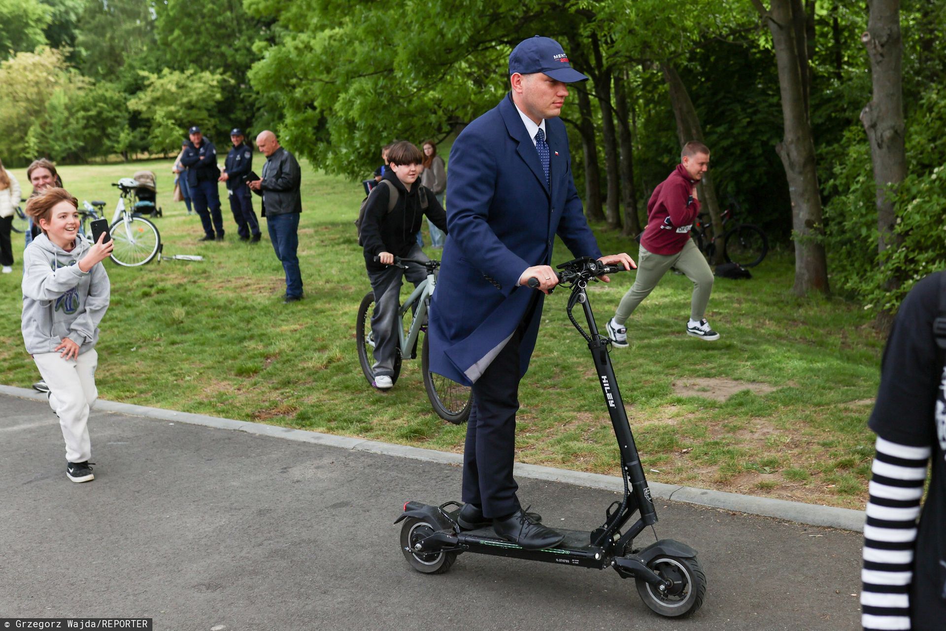 Mentzen: mam coraz bardziej dosyć kartonowego państwa