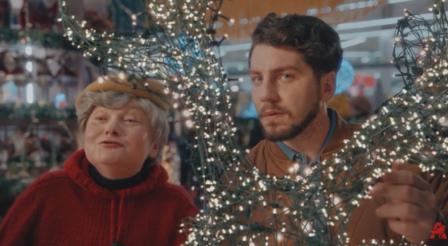 "Święta, jak babcię kocham" w nowej kampanii Auchan