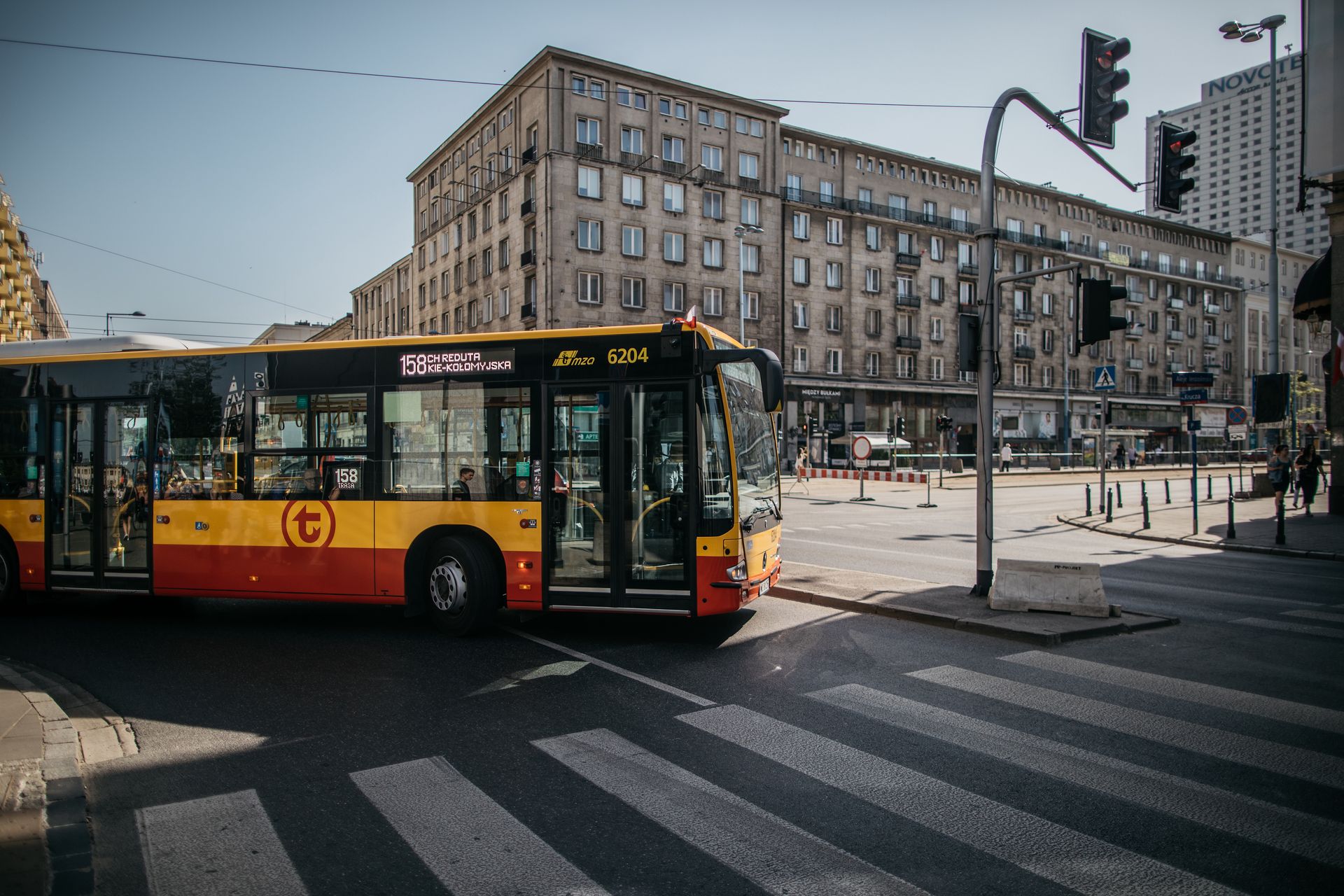 Masowo kupują mieszkania w Polsce. Za gotówkę w największych miastach