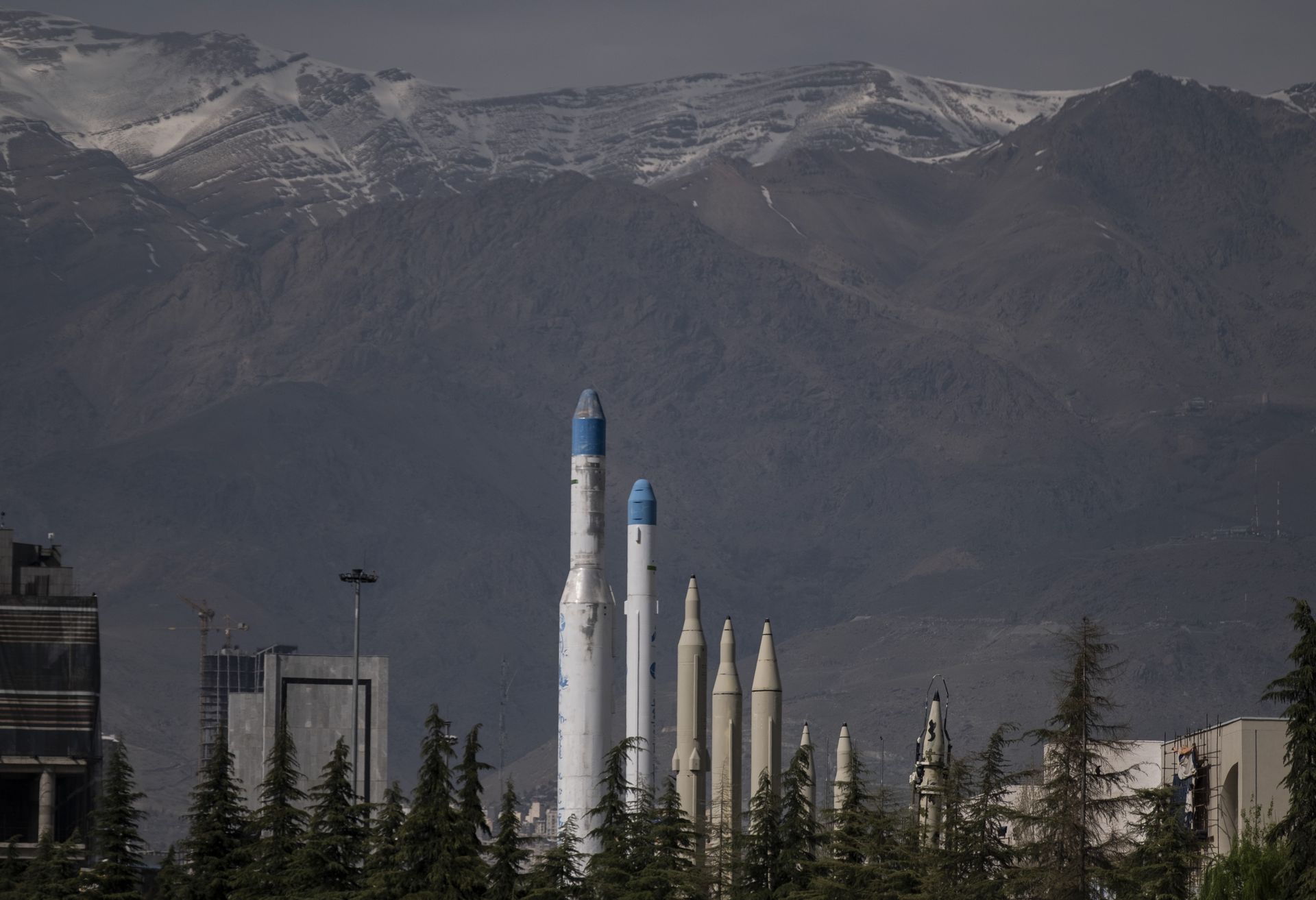 Działo się w nocy. Iran grozi Albanii, Rubio mówi o "rozpętaniu piekła"