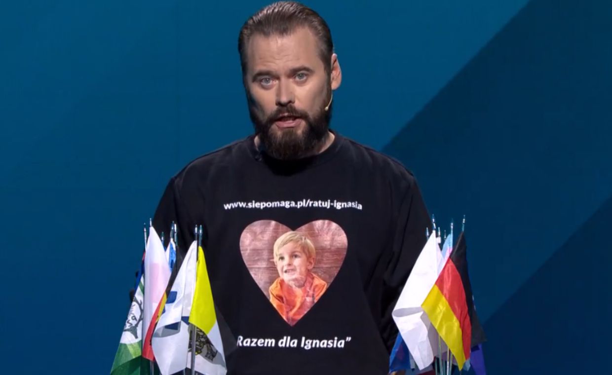 "Rodzice idą żebrać". Emocjonalne słowa kandydata