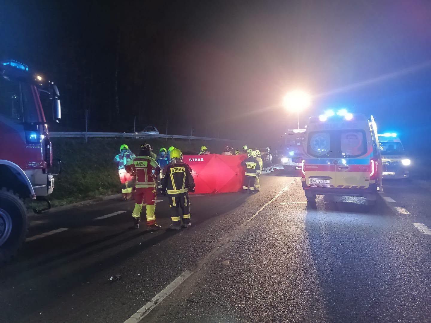 Tragiczny wypadek. Na drodze zginęła kobieta