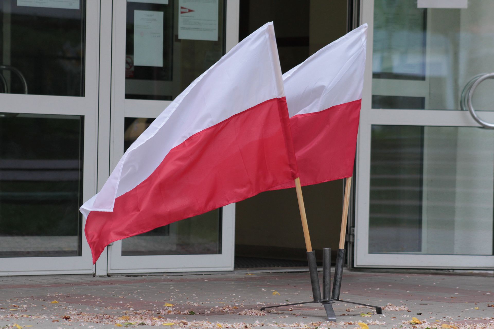 II tura wyborów prezydenckich 2025. Godziny otwarcia lokali wyborczych
