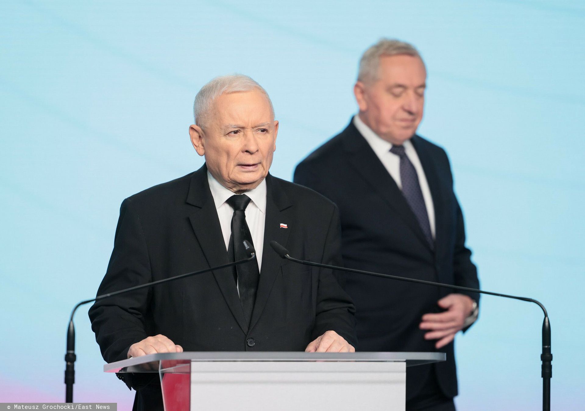 Znacznie mniej wpłat na PiS. Skarbnik partii mówi wprost: ten rok był znacznie gorszy