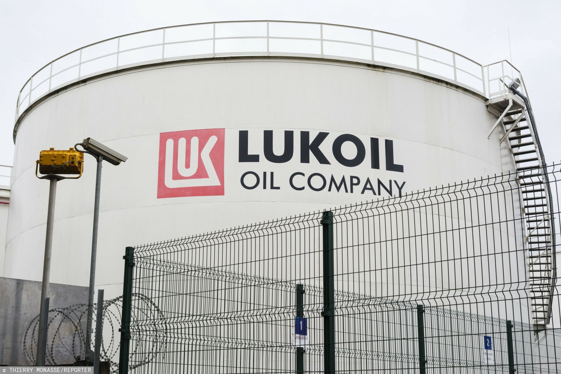 USA odpuszczają sankcje na Rosję? Łukoil dostał dyspensę